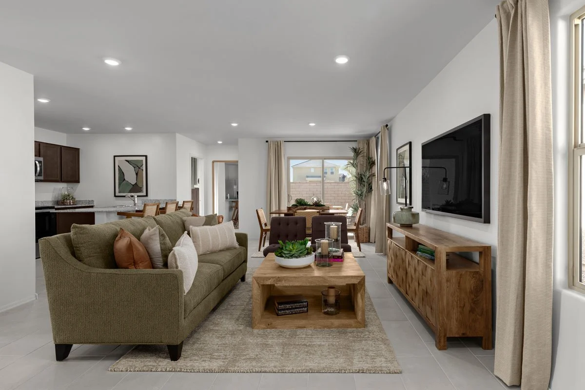 kbtuc_miradorridgeblossom_plan1383-greatroom_6294a-1200.jpeg