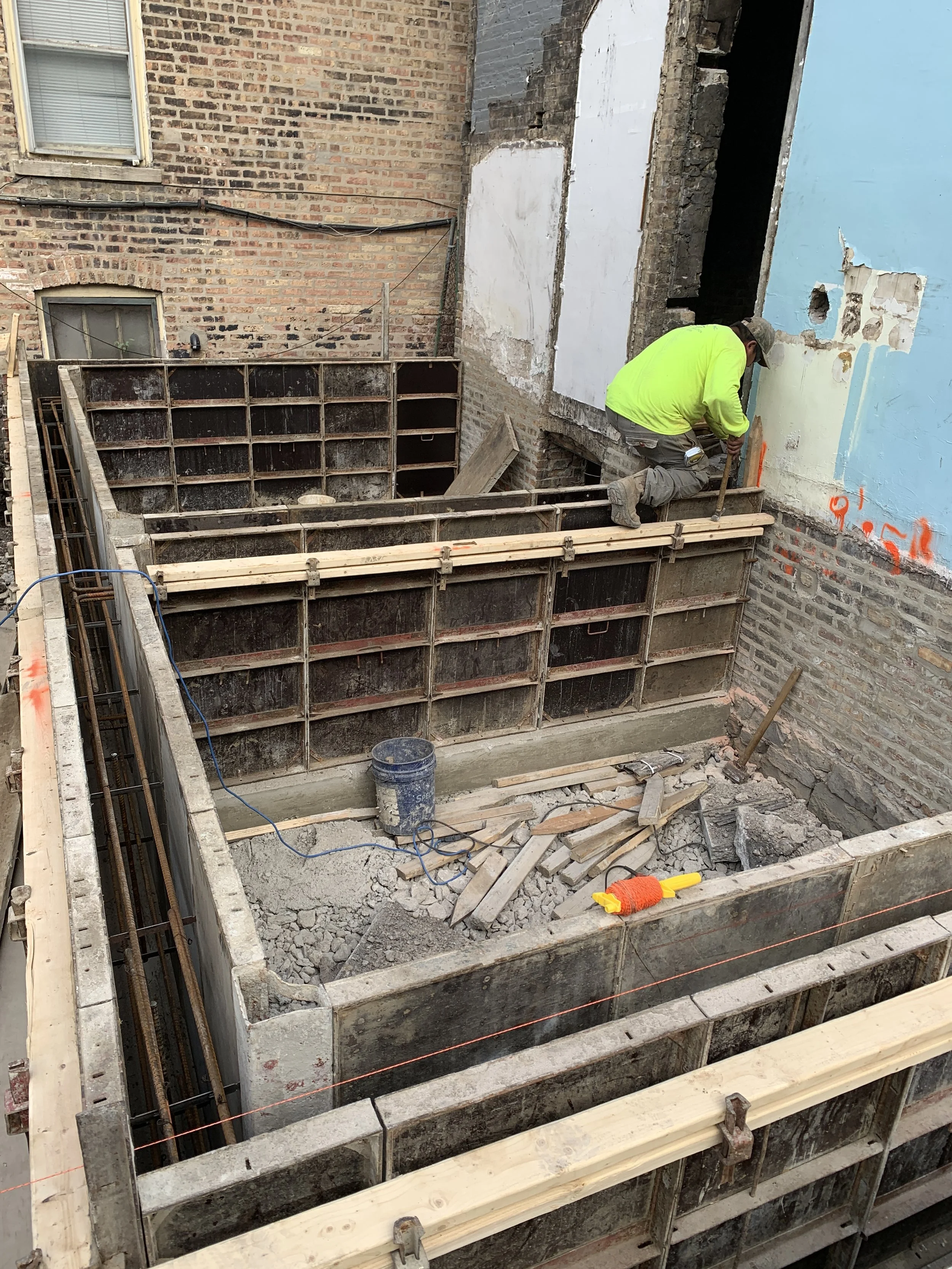 The "Move or Improve" Dilemma: Is Your Chicago Home a Keeper or a "Fixer"?