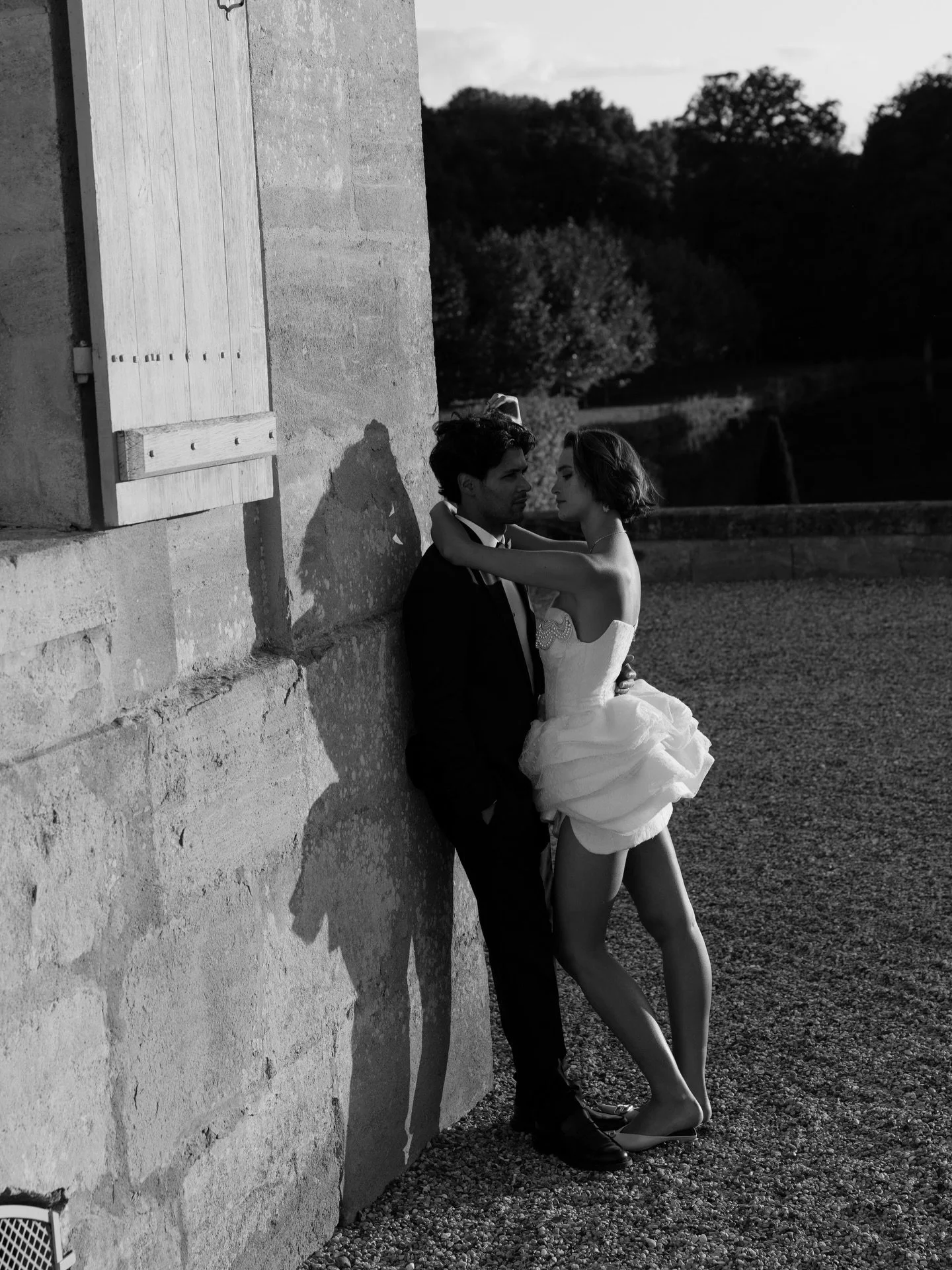 If anyone would like to take me back to France, I&rsquo;d be okay with that ;)

Editorial with @wed_vibes
Executive Production Team @wed_vibes
Venue @chateau_de_villette @theheritagecollection
Planner @anacoelhoduarte_weddings
Concept @thc_planning
B