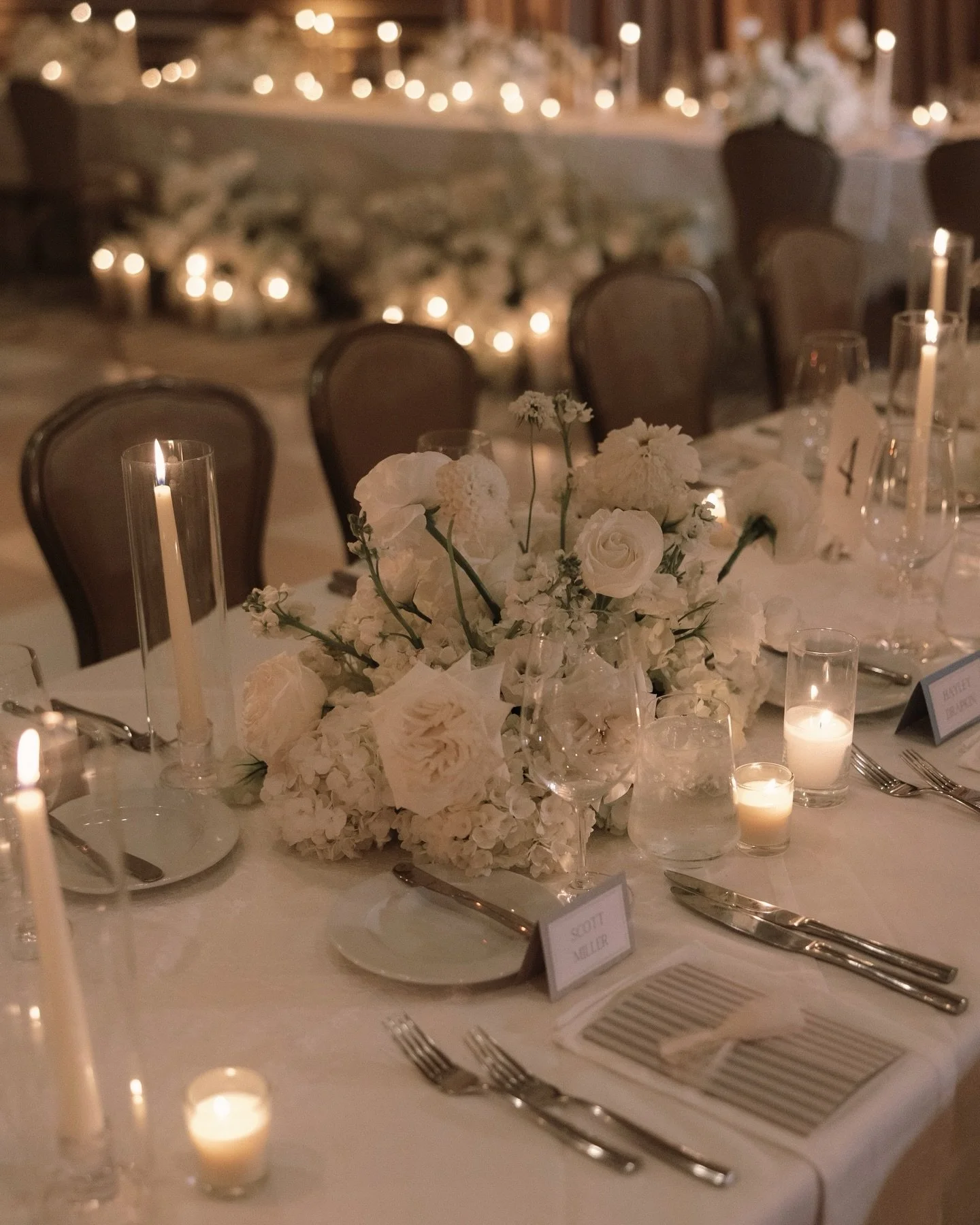 Candlelit and everything bliss 🍸

Planner | @blissfullystyledevents
Photo | @rp.co_photo
Video | @the.kellers
Florals | @flowerallie
Venue | @surfandsandlaguna
Entertainment | @onthebeatmusicagency
Cake | @heidelbergbakerylagunahills
Makeup | @kenda