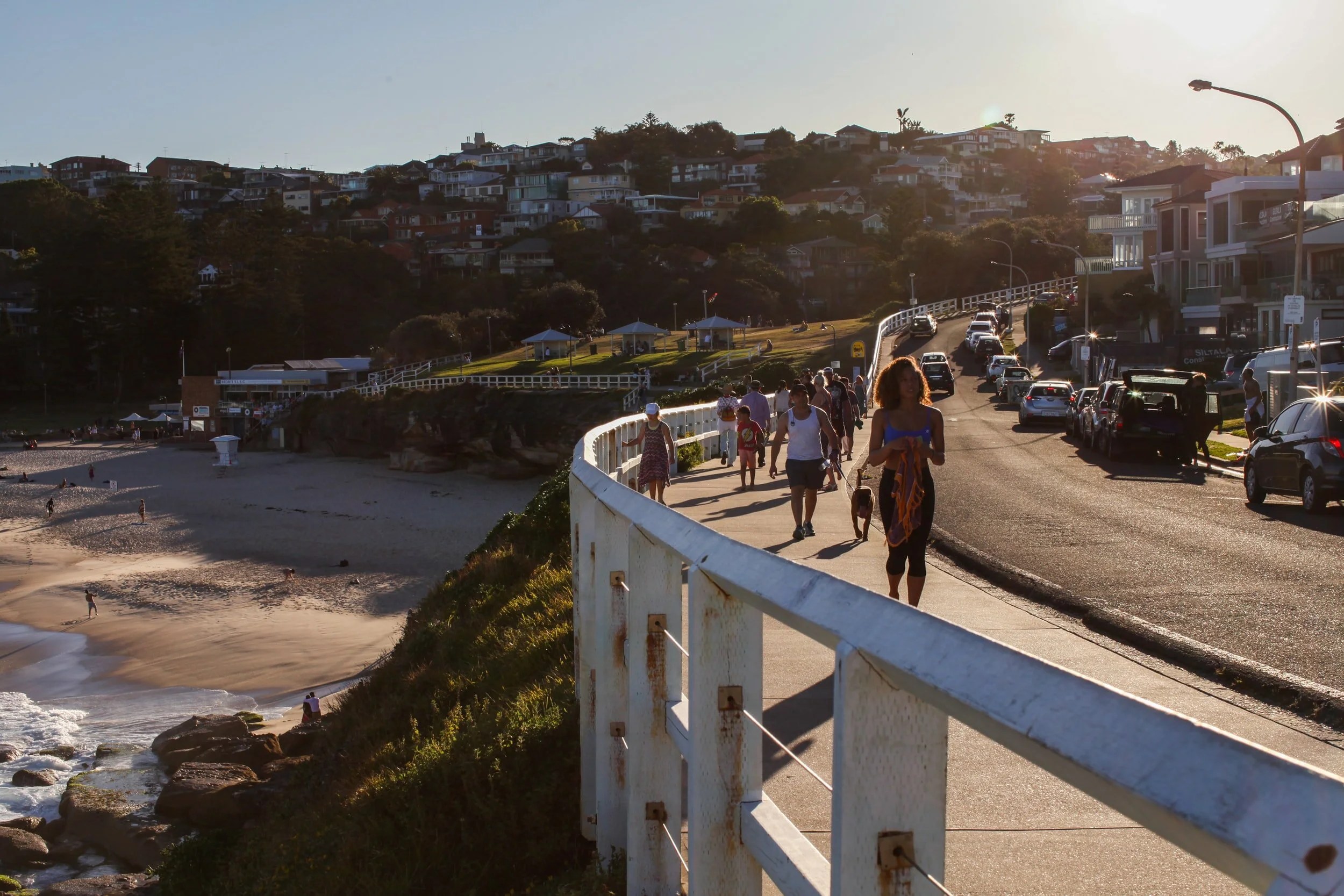 Image of Bronte Beach in afternoon sun