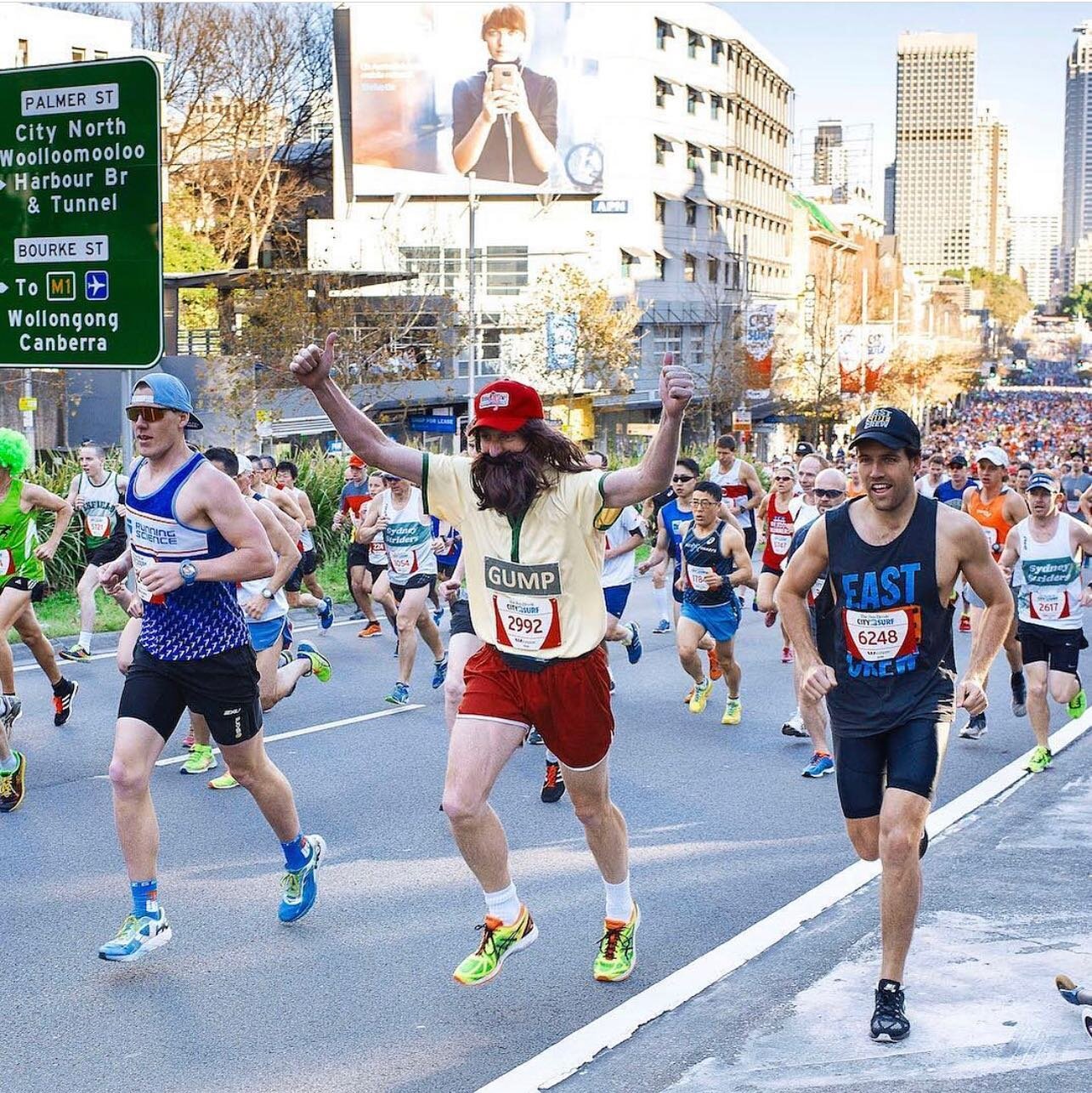 #city2surf week two tomorrow 5 June. 2km loops. &ldquo;Behave&rdquo; tonight 😉 😇. See ya&rsquo;ll in the morning.
.
Check out @hendizzi our advance coach leading it from the front of the pack like the legend he is. 😍