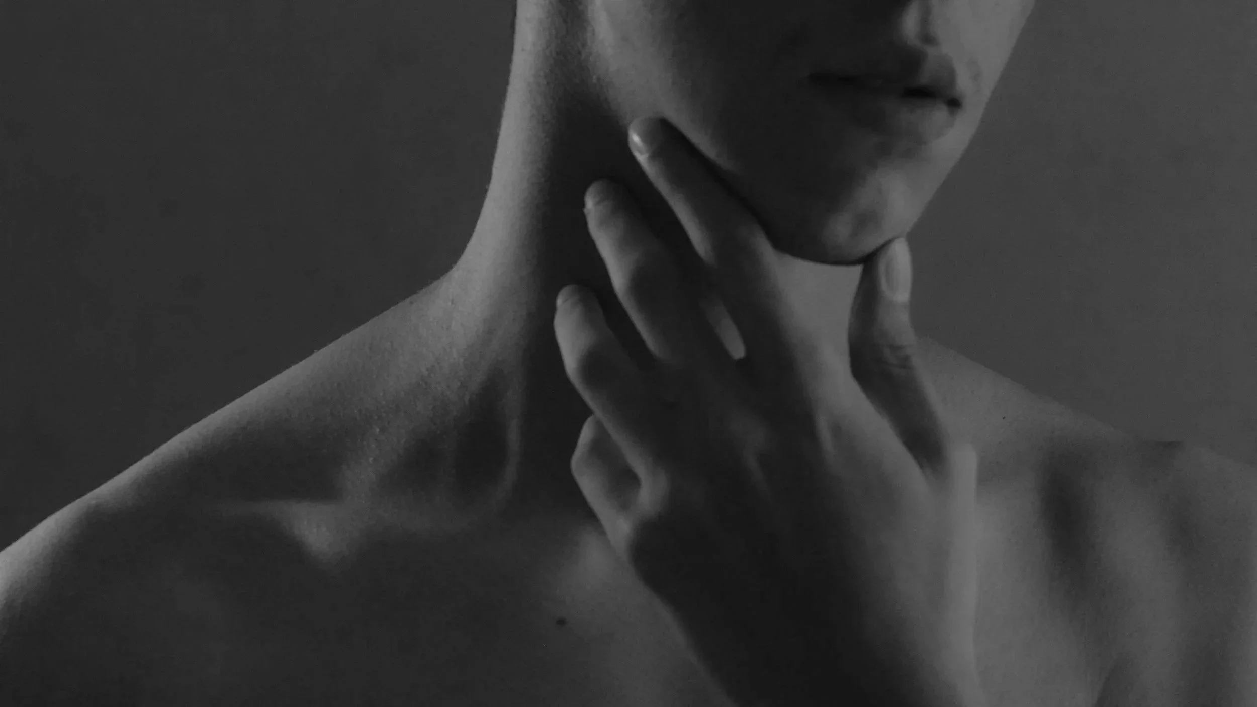 The Root Cause of Hashimoto’s &amp; Hypothyroidism: What If Your Body Isn’t Broken?