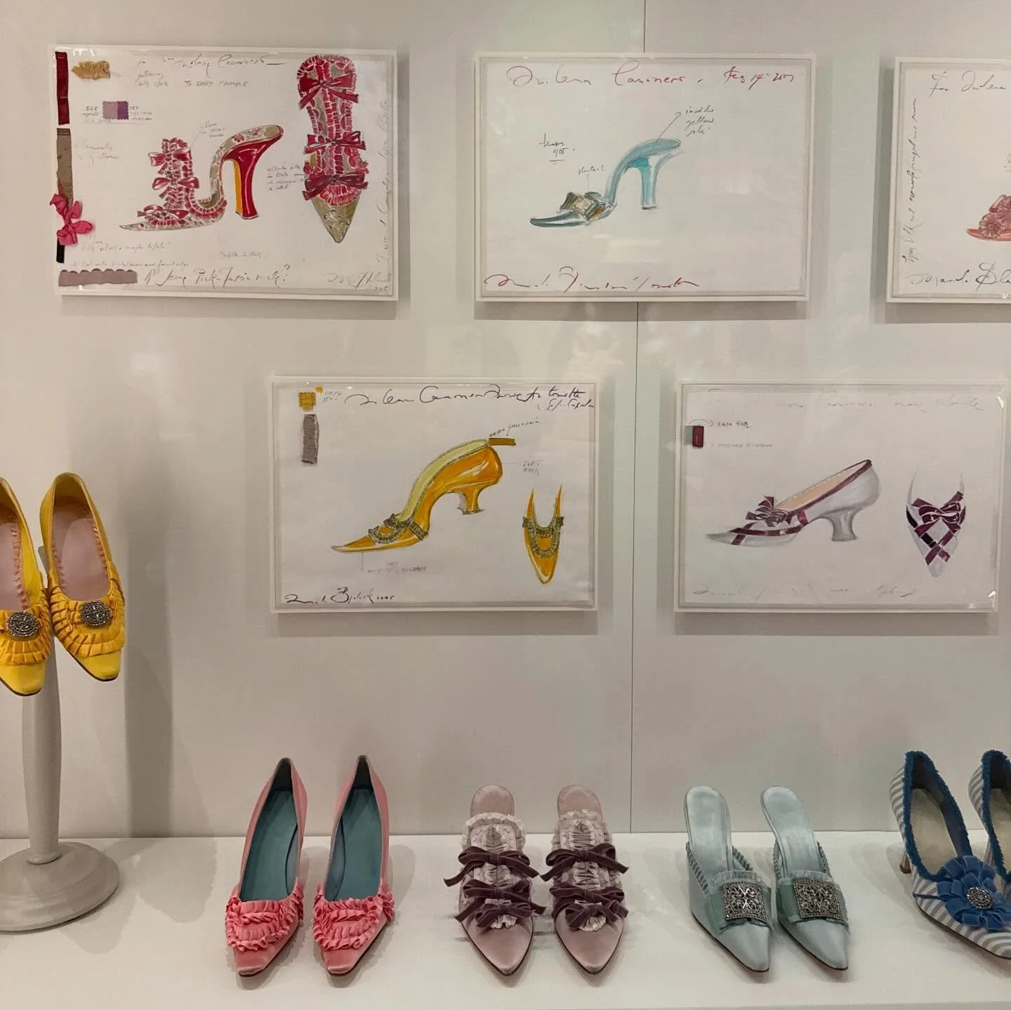 long layover in london &hellip; 💌
@vamuseum marie antionette style exhibit 
@loopgeneration loop
@mountain.restaurant lunch 
@maggieklimuszko rendezvous 
@drinktease matcha 
@libertylondon homage 
@nikkyprice date night 
@74dukemayfair burger 
@dail