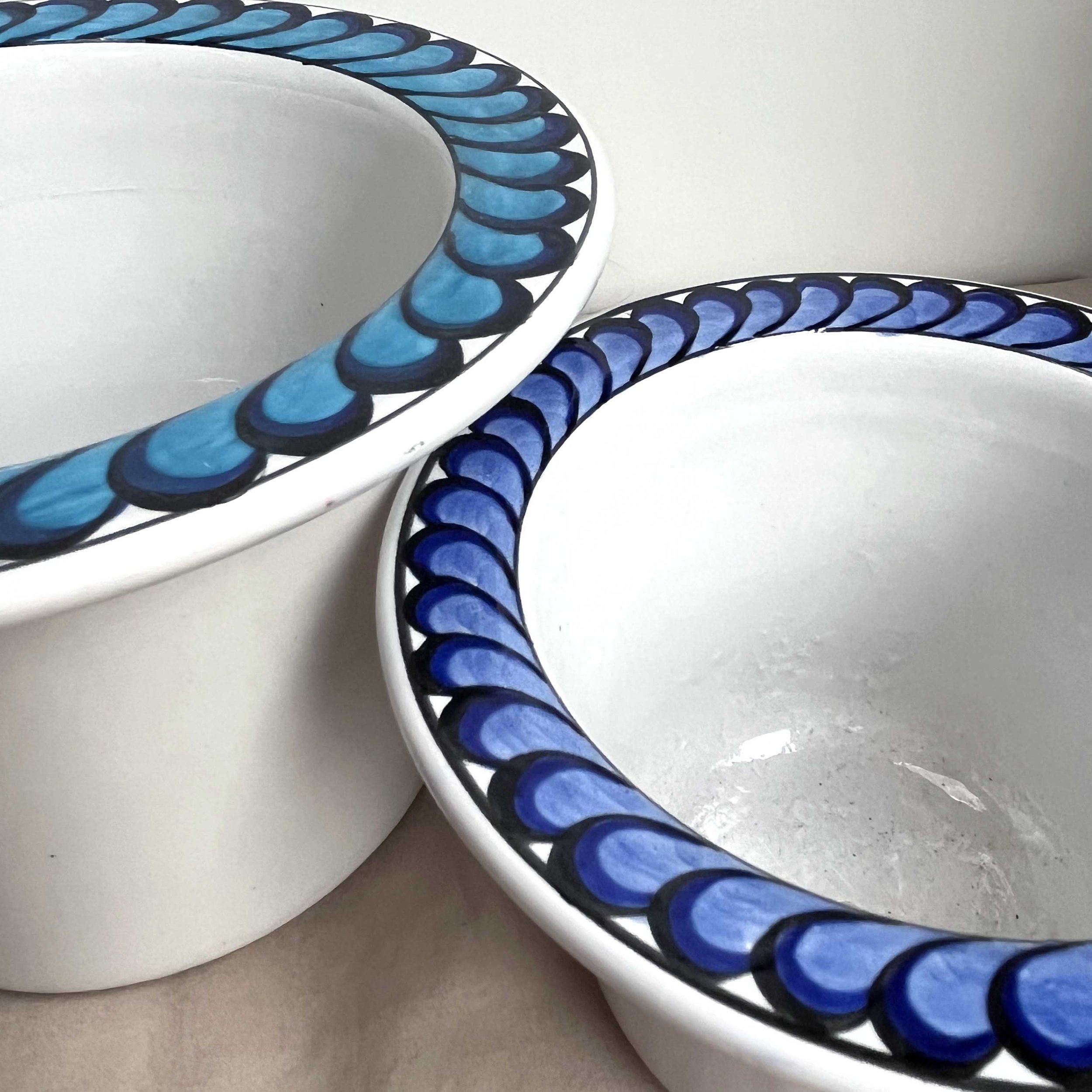 iznik-pots-detail.jpg