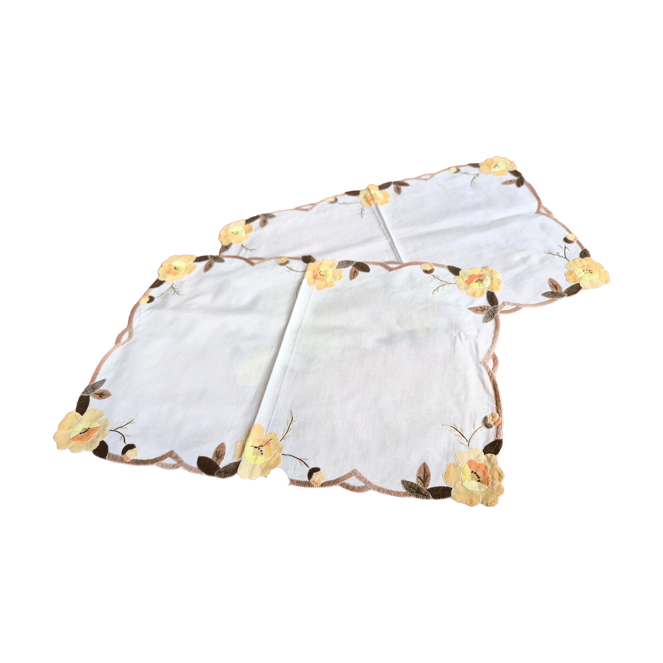 table-dress-merigold2.png