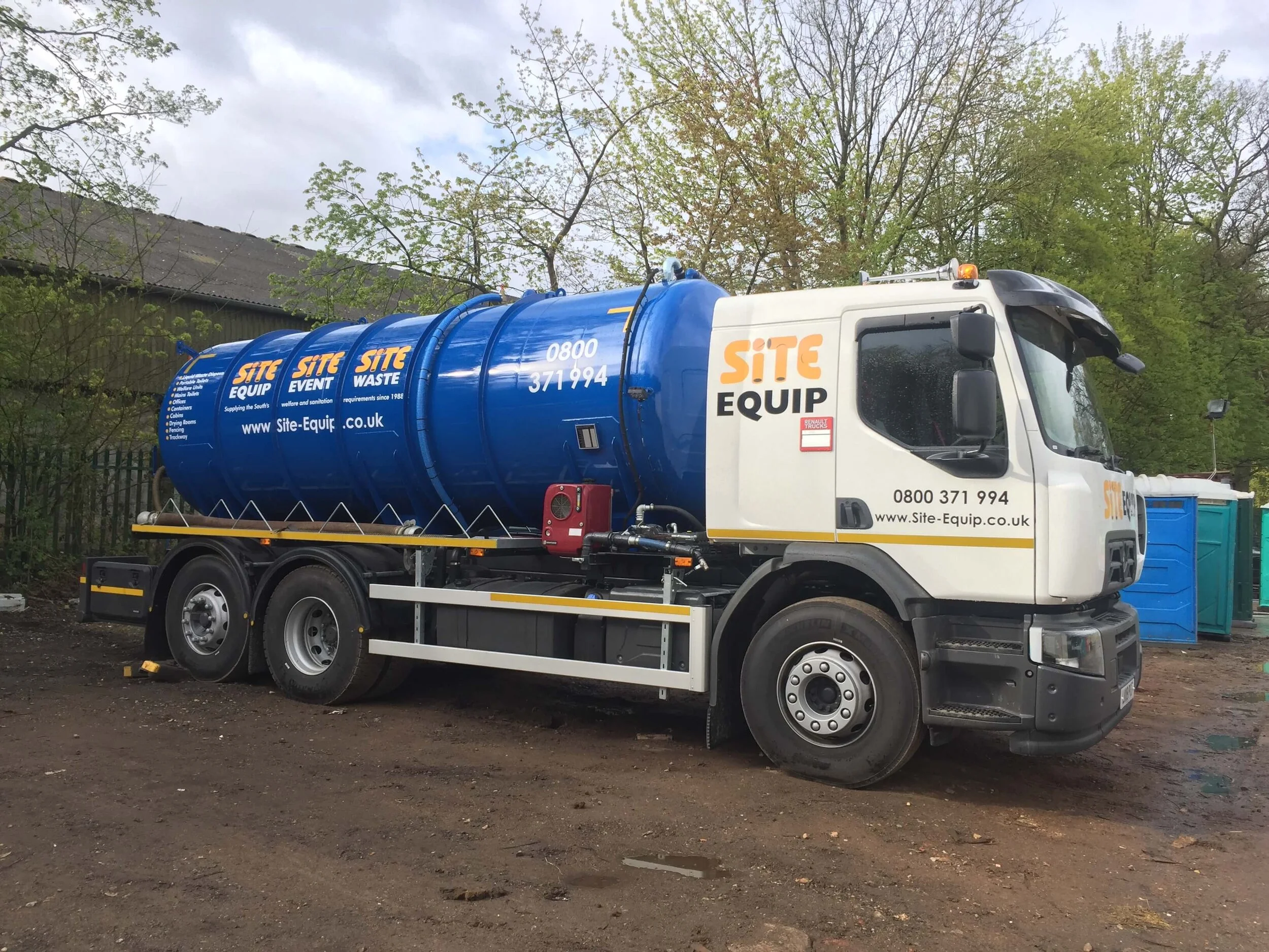 Sludge Tanker with Water and Power Wash, No 2 for Site Equip