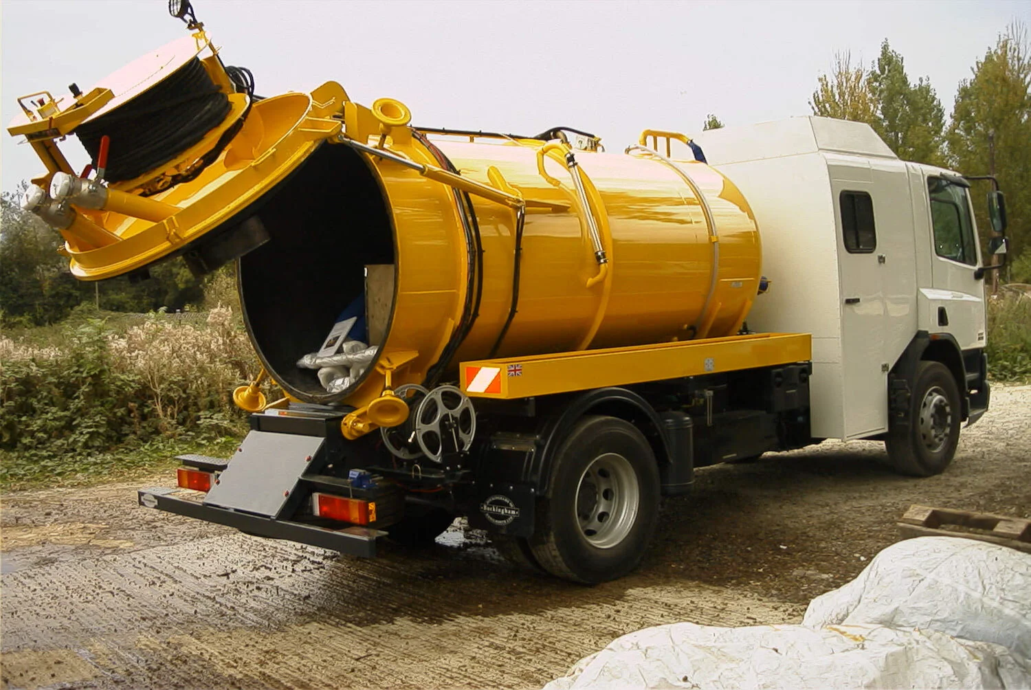 Vacuum Cesspool, Hazardous Waste, Jetting & Water Tanker Products and