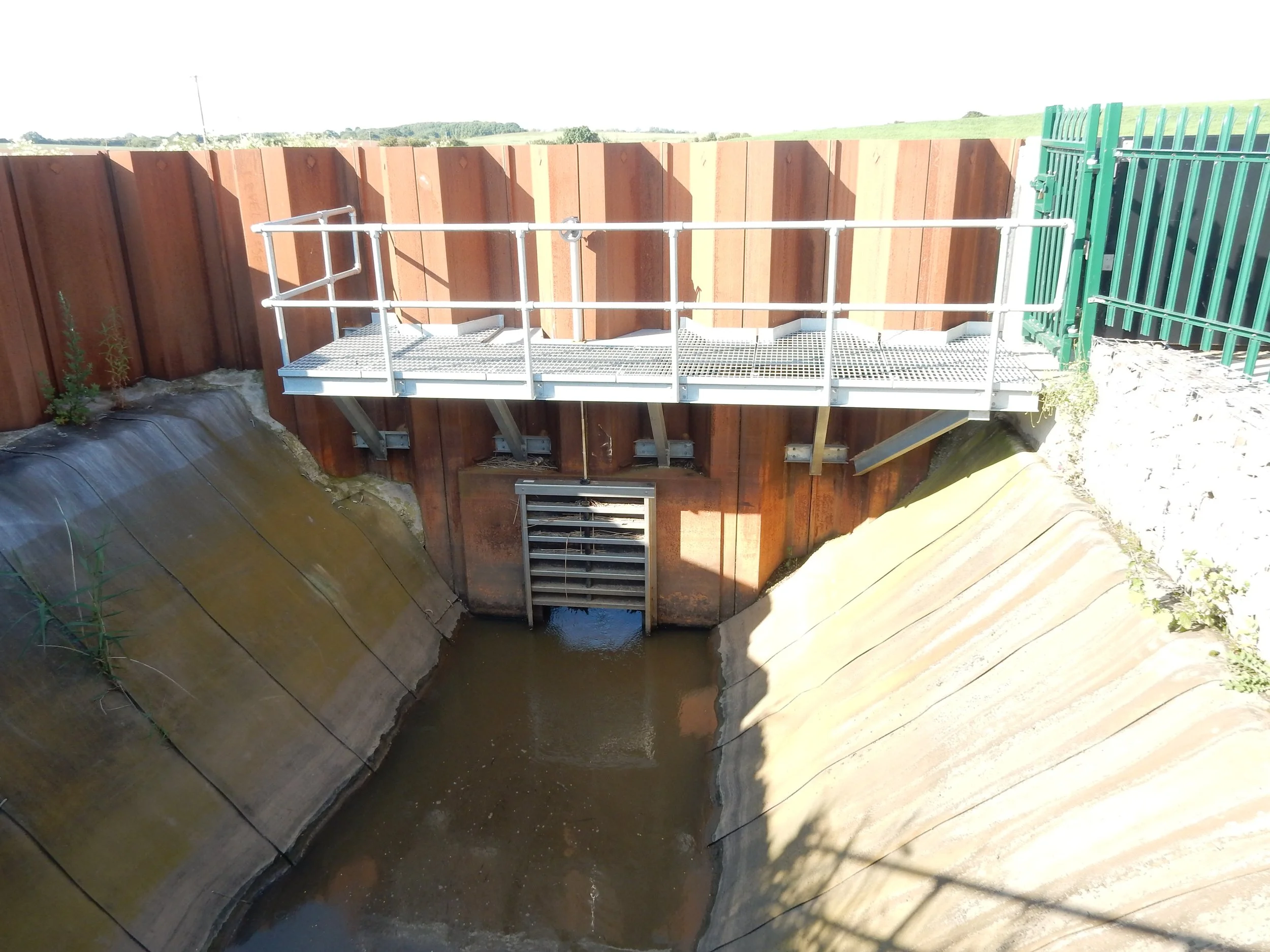 Barrier 4.JPG