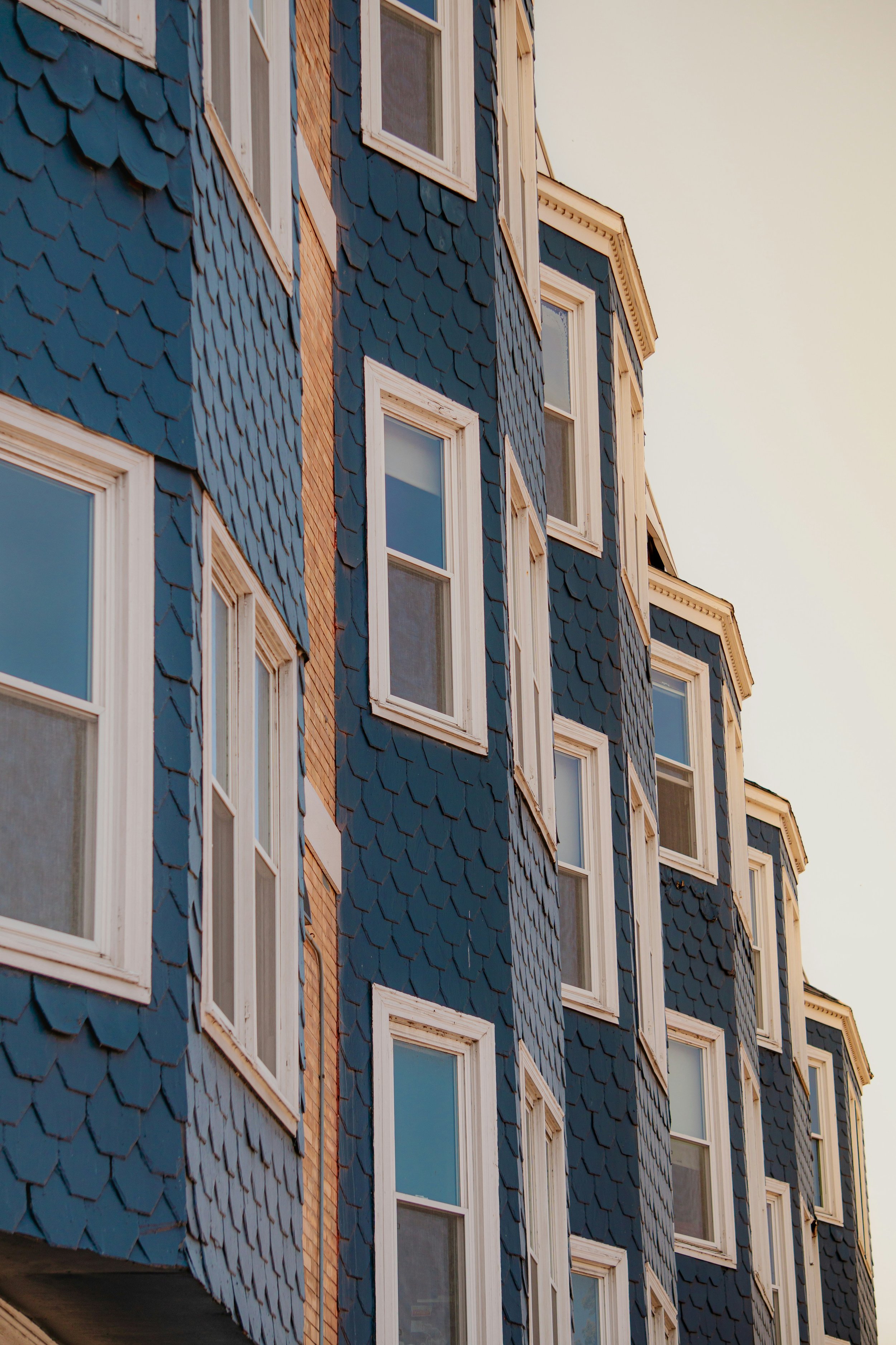 Buffalo, New York residential exterior depicting pattern, structure, variation, and repetition, qualities of integrative evidence-based therapy