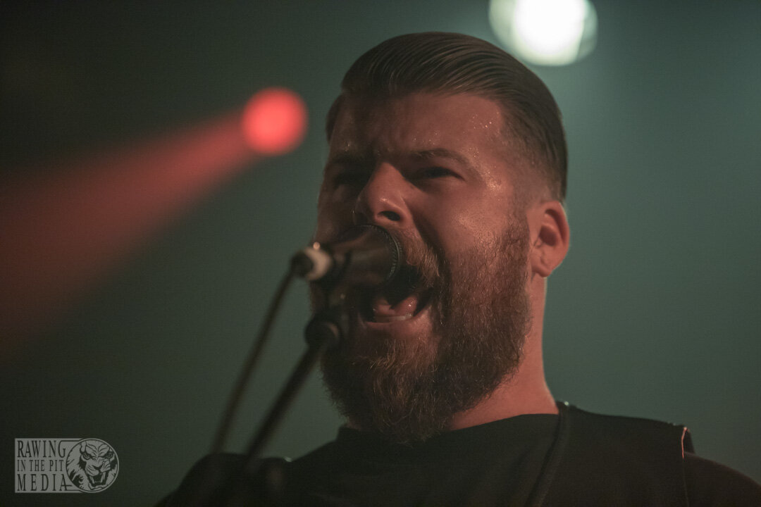 TRUE BELIEVER-13.jpg