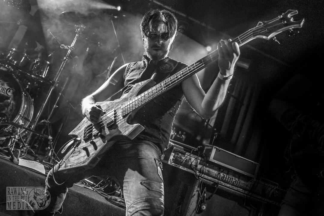 VALHALORE-19  - CROWBAR SYD 3RD NOVEMBER.jpg