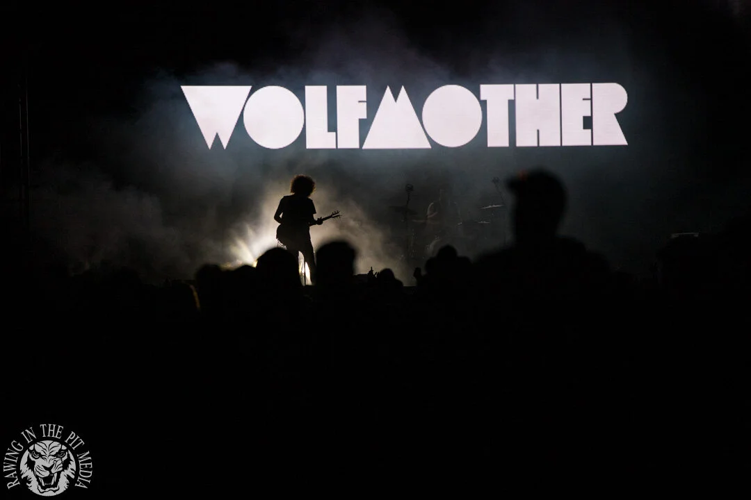 WOLFMOTHER-40.jpg