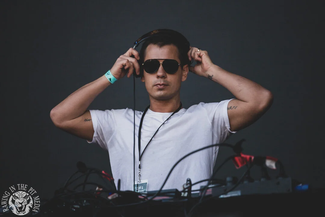 SNEAKY SOUNDSYSTEM-1.jpg