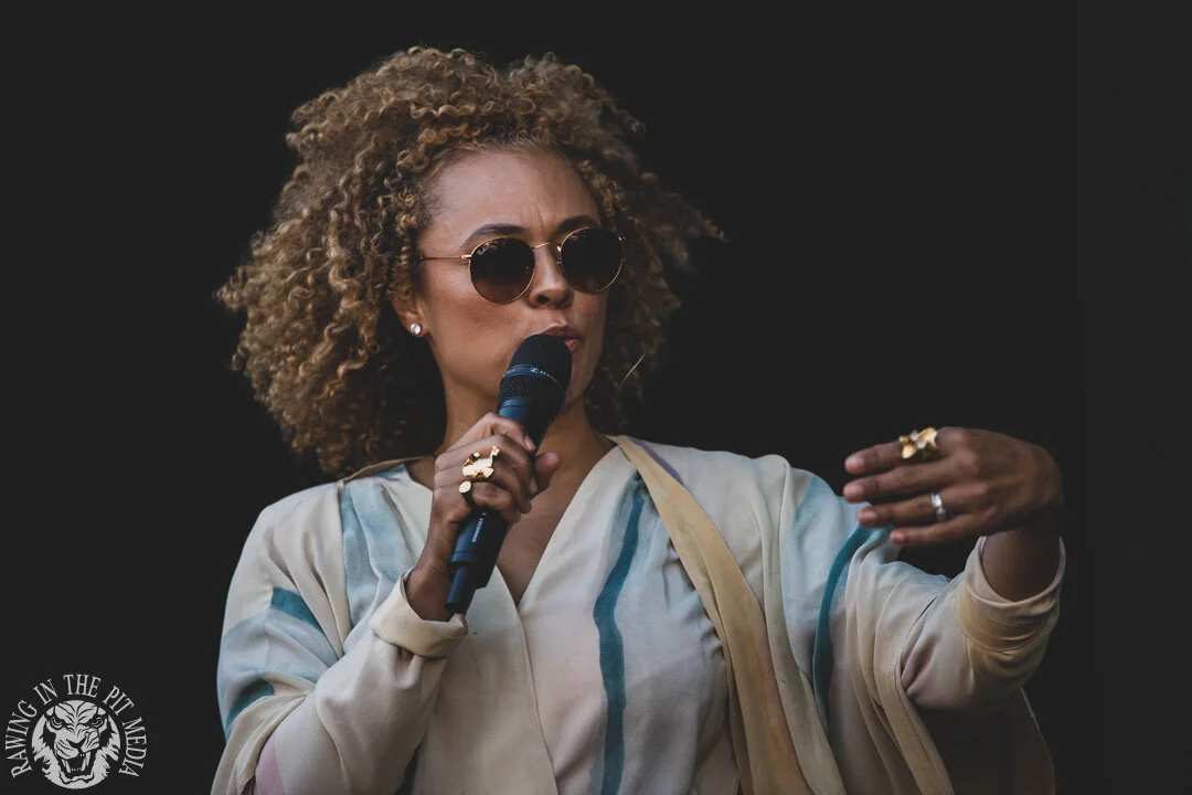 SNEAKY SOUNDSYSTEM-7.jpg