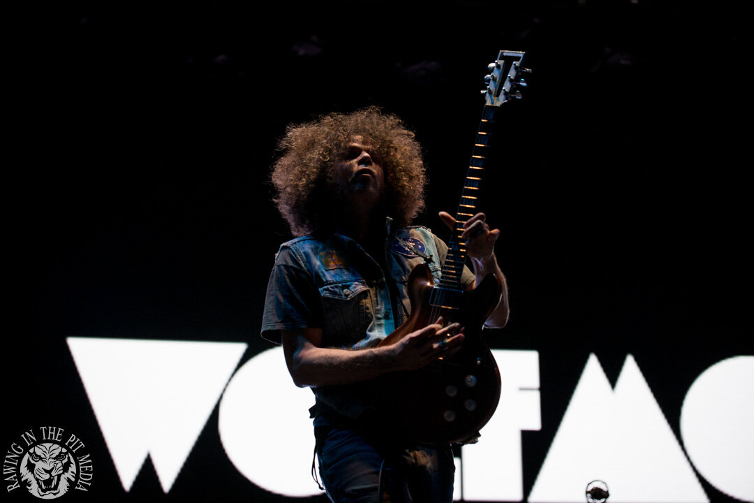WOLFMOTHER-33.jpg