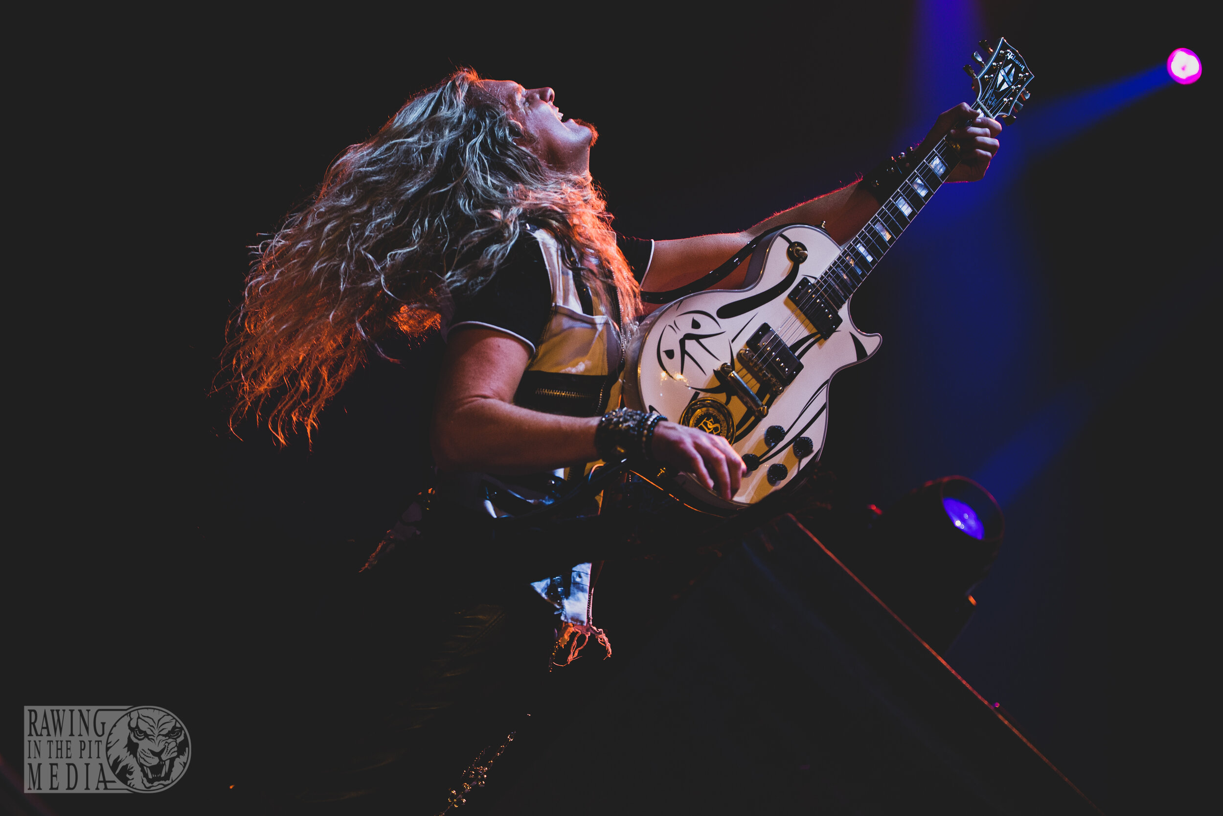 Whitesnake (63 of 92).jpg