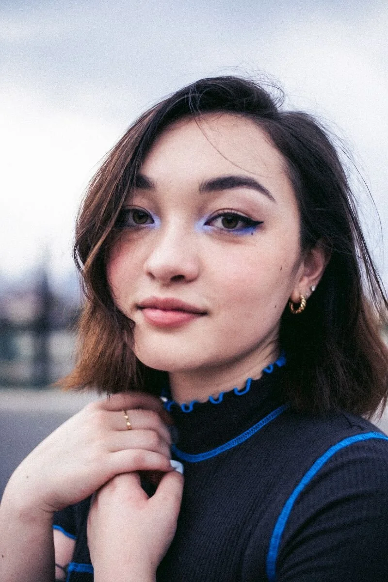 mxmtoon ft.Carly Rae Jepsen - 'okay on your own' - Single Review