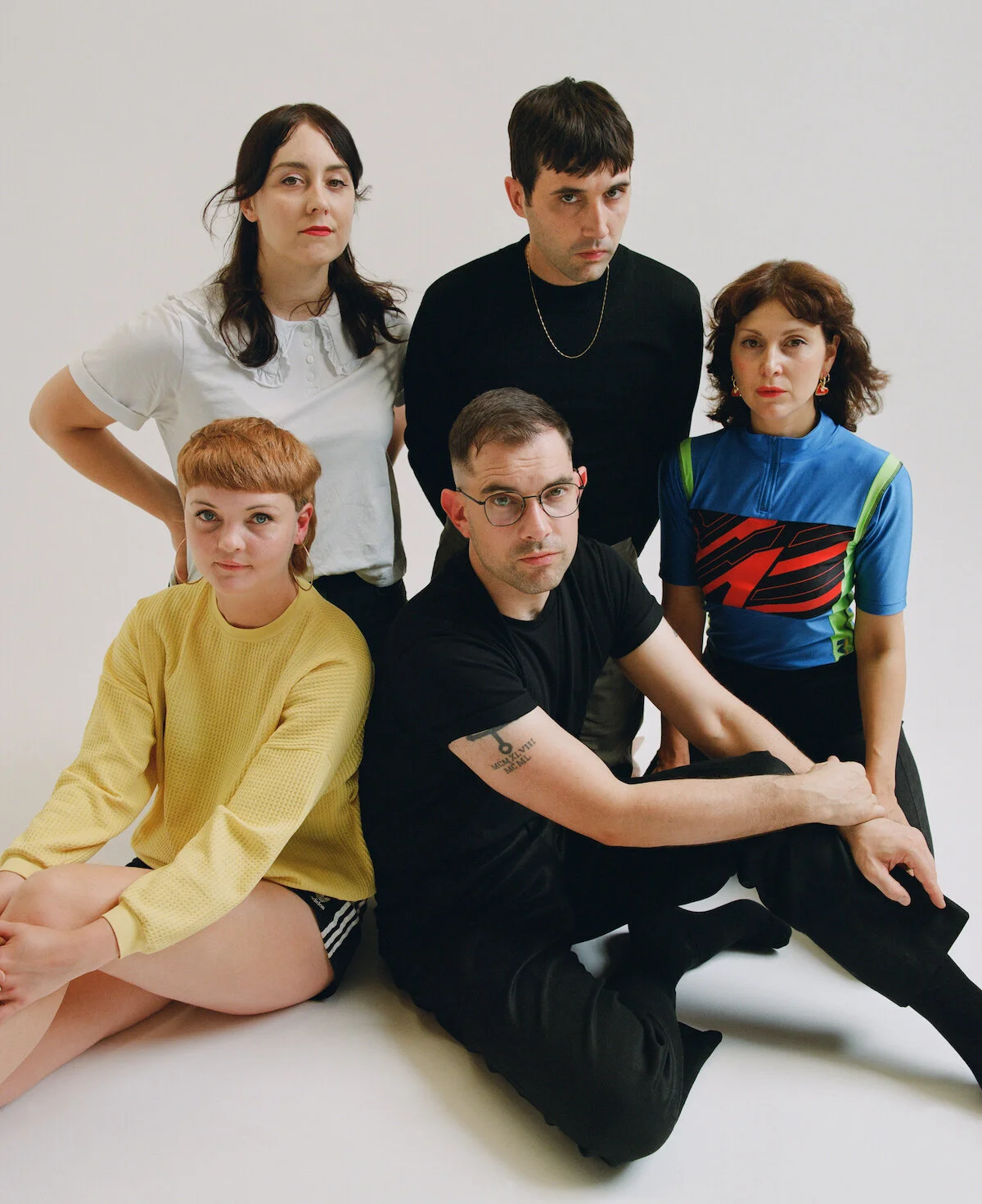 Photo Credit: Natalie JurrjensPRAISE FOR PEARLS  "70s glam-pop revivalists Pearls stomp their way to the centre, not too far off from the tough-girl vibe of Blondie.” - Spin  "Leaves one with an insatiable need for repeat spins." - The Music  "If Tw…