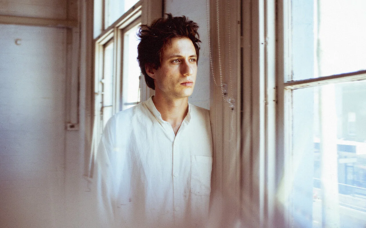 Photo Credit: Dani HansenPRAISE FOR DOMINIC BREEN"Dominic’s voice and nature always grabs me and I love the breakout moments in this song, which is so full of spirit.”&nbsp;Declan Byrne, triple j"The perfect blend of jangle, lived experience vocals,…