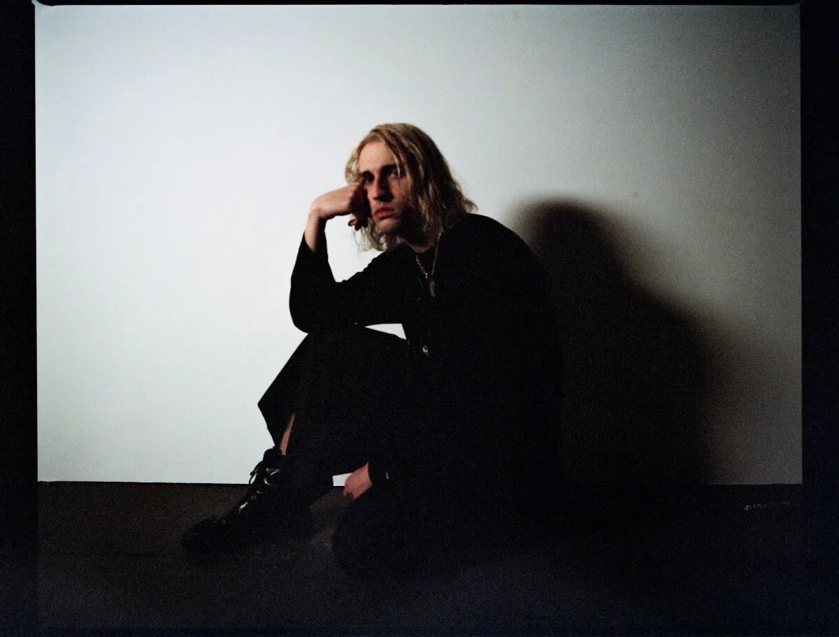 Photo credit: Dan Regan“‘Look at the Sky’ might be the best song Porter Robinson’s ever written. It’s a culmination of his beginnings as a creator of dancefloor behemoths and his recent, introspective pop songwriting—pure hope, distilled, unsentimen…