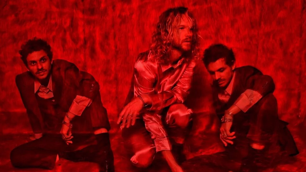 PRAISE FOR HOKO“HEATHEN is an album that sees HOKO fully flex on their ability to produce music that is likeable for almost everyone. Pushing the boundaries on all types of sounds, they really have a knack for producing tunes that sucks the listener…