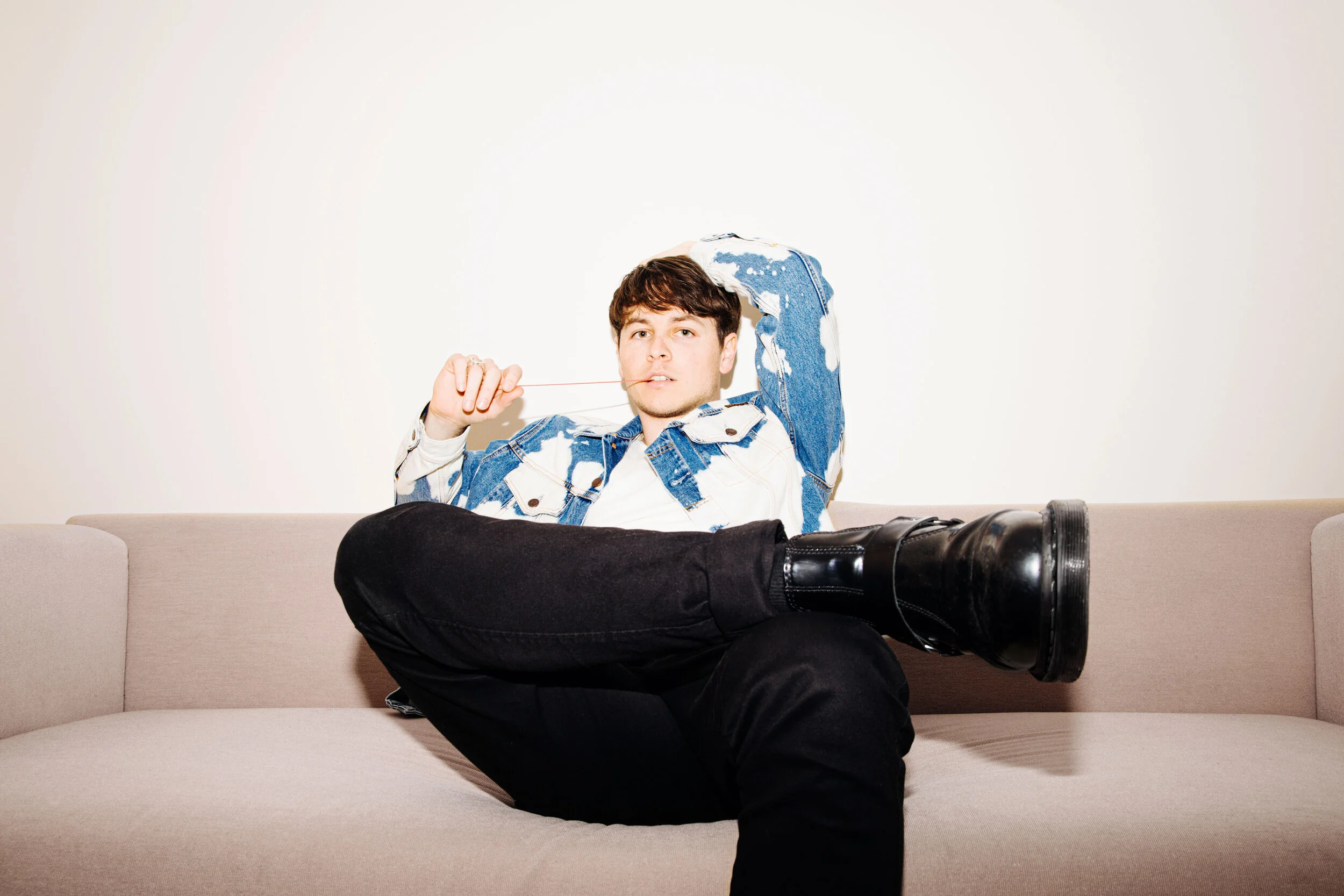 Photo Credit: Katfoto PRAISE FOR CHRIS WATTS  “Over U is a pop single that shows that Chris Watts has the brilliance needed to become a success story of whatever's left of 2020.” Pilerats  “Lick It ‘the movie’ is an ideal complement to an already vibing track, the visual display is similar to that of a neo-thriller movie.” AAA Backstage  Over You: “This song finds its pulsating pop-rock production somewhere in-between 5 Seconds Of Summer and Billie Eilish.”  Thomas Bleach  “There’s a heck of a lot to like about ‘Over U’, the latest single from Melbourne-based performer Chris Watts.” auspOp