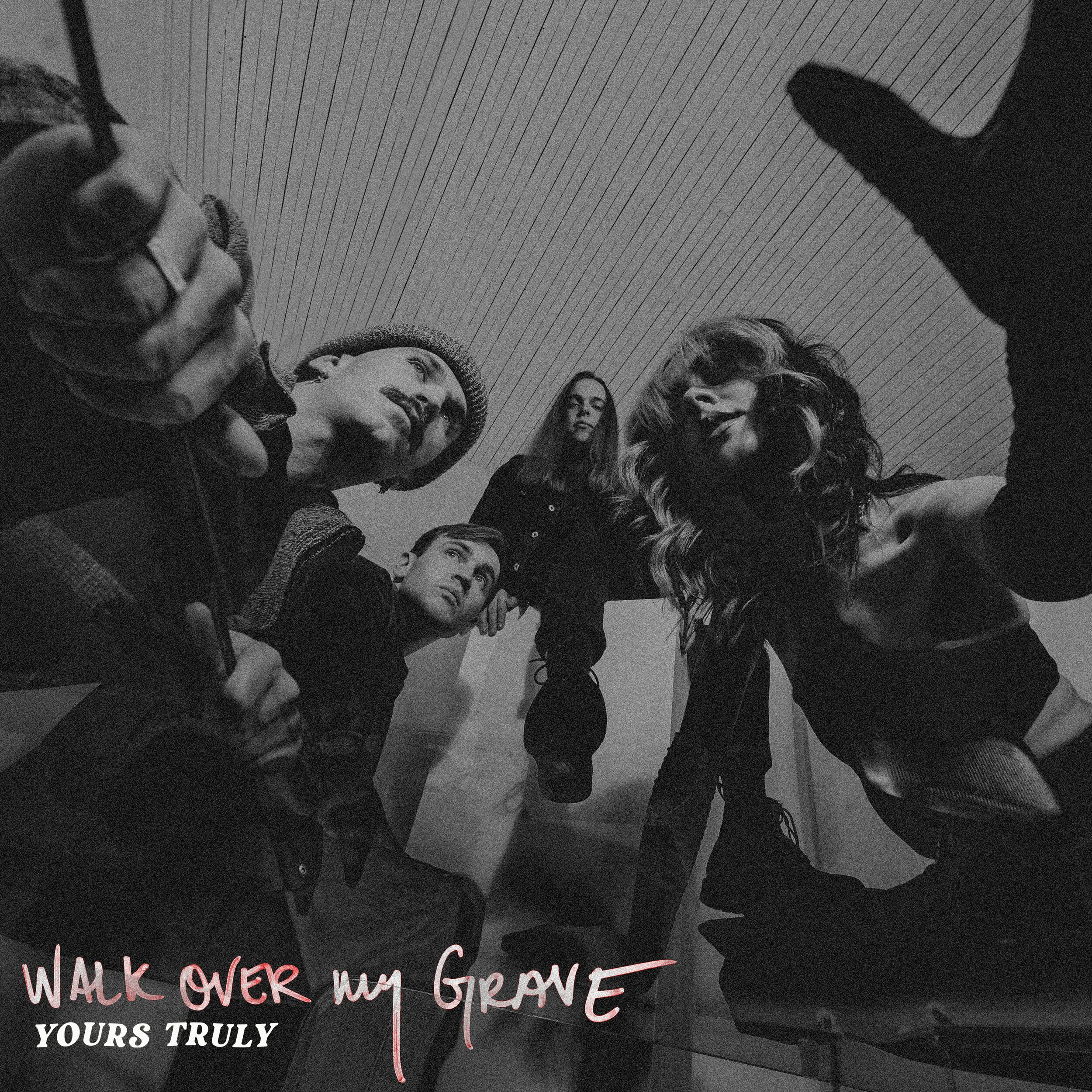 STREAM THE NEW SINGLE 'WALK OVER MY GRAVE' NOW: unfd.lnk.to/walkovermygrave