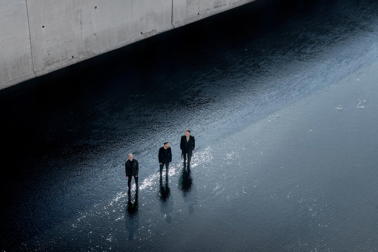 RÜFÜS DU SOL med res.jpg