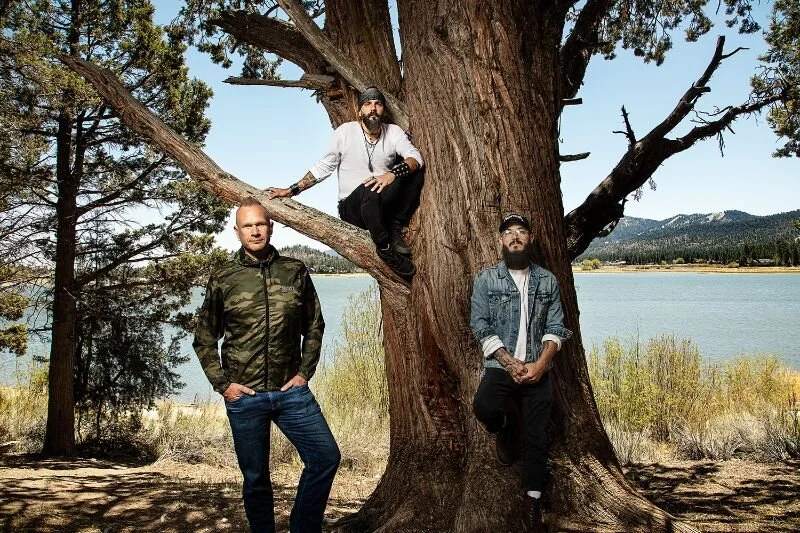 PHOTO CREDIT: HRISTO SHINDOVNEW ALBUM&nbsp;SONGS OF LOSS AND SEPARATION&nbsp;OUT NOW  BAND FEATURES KILLSWITCH ENGAGE'S JESSE LEACH AND ADAM DUTKIEWICZ"atmospheric and melodic" — Brooklyn Vegan   "the shades of grey shapeshift and collide with the electric power of clouds in a thunderstorm" — Kerrang!   "…the songs are nearly all of such quality, and so emotionally fitting for these turbulent times, that even sneering cynics might struggle to keep the tears in" — Blabbermouth
