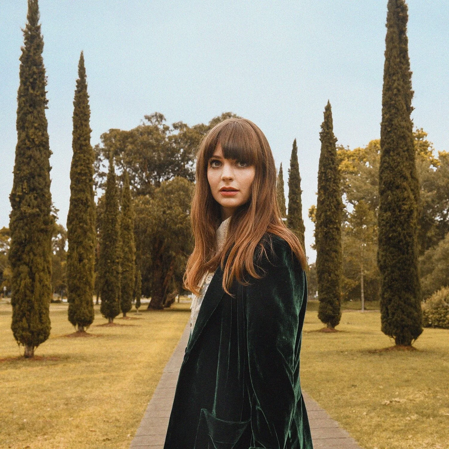 Anna Smyrk WebsiteAnna Smyrk FacebookAnna Smyrk InstagramAnna Smyrk TwitterAnna Smyrk YouTubeAnna Smyrk Bandcamp