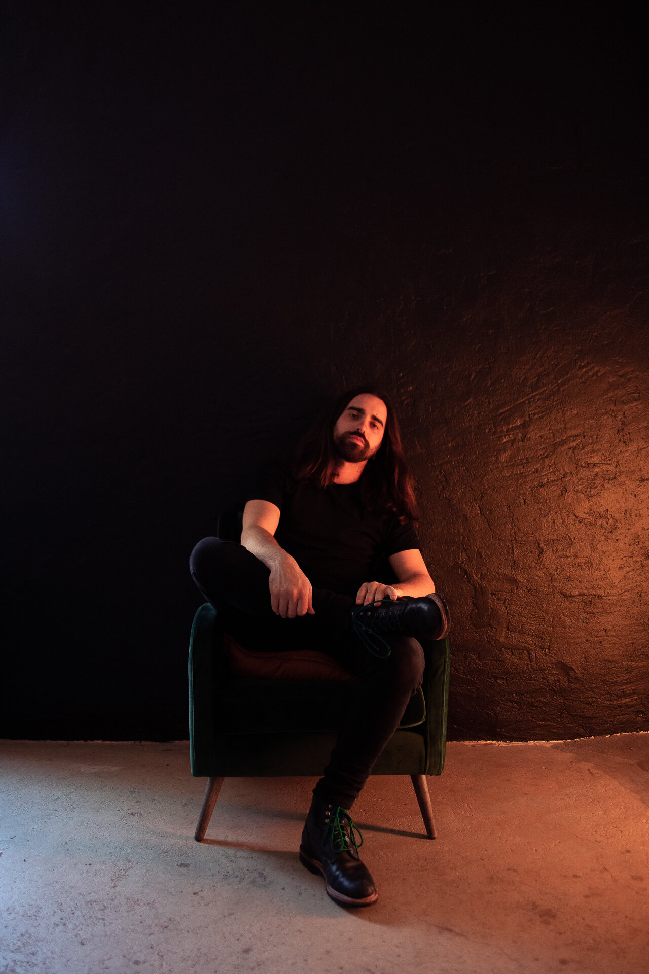 Photo credit: Mikey Conlon (Conlon Creative)PRAISE FOR JOE MUNGOVAN  Give Me Your Love: “It's a shimmering and rather low-key moment, tender with a sense of soft romanticism that nestles itself amongst the enchanting melodies and Mungovan's hazy vocal; the end result feeling near-cinematic-like with its gradual, potent unveiling.” Pilerats  “Song You Need to Know: Joe Mungovan continues his reputation as a fine purveyor of summer vibes with his latest breezy cut ‘Lemon + Lime”.  Rolling Stone   ‘His warm lilting vocals coupled with catchy guitar riffs transport you to somewhere warm and tropical. The layered guitars are extremely effective, and it has a recurring bass guitar line that keeps the party going from beginning to end. “You + Me” has a wonderful optimistic feel to it”  AU Review  Give Me Your Love: “Joe's right in his bag lately with these smoother-than-smooth cuts. He sounds like a sax'd up Rubens here and I'm into it." Dave Ruby Howe, Triple j Unearthed  Soaking Up The Sunshine: “Joe taking me far away, specifically to a tropical island with a cocktail served in a coconut and endless refills. ooooh yes thank you sir! 4 stars” Declan Byrne, Triple j    “This is an absolute triumph of a cruisy indie pop song. You've folded all these gorgeous elements and it's all tied up with your lovely raspy voice. Love it man. 4.5stars” Pip Rasmussen, Triple j