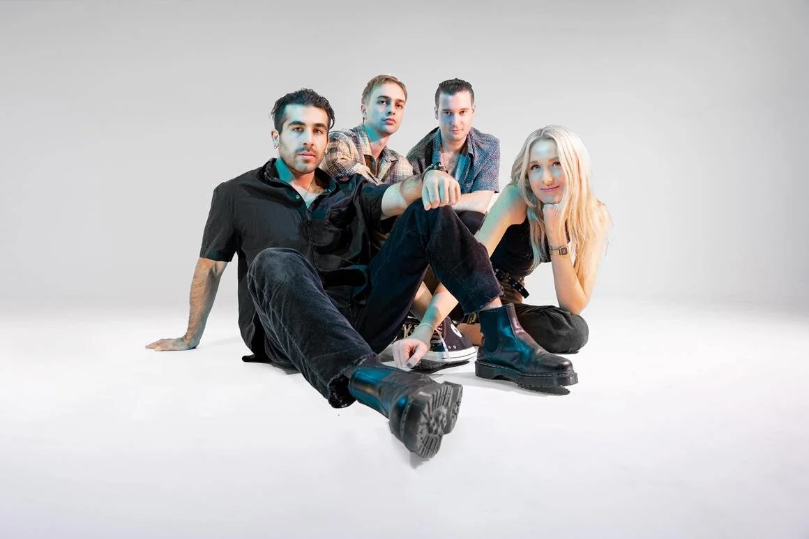 SUPPORT FOR 'NOW OR LATER'“A bright, wistful bop.” Music Feeds (AUS)“90ivy have refreshed the name and there's a tinge of disco in these breakout grooves!”&nbsp;– 4.5 stars Declan Byrne- triple j (AUS)“A sun-kissed track that's arrived in time with the warm weather!”&nbsp;– 4/5 stars Dave Ruby Howe - triple j Unearthed (AUS)“It's like The 1975 funky guitar lines with a little dash of HAIM vocal and bursting with drums.&nbsp;Exciting new stuff from 90ivy!”&nbsp;– 4/5 stars Pip Rasmussen - triple j Unearthed (AUS)