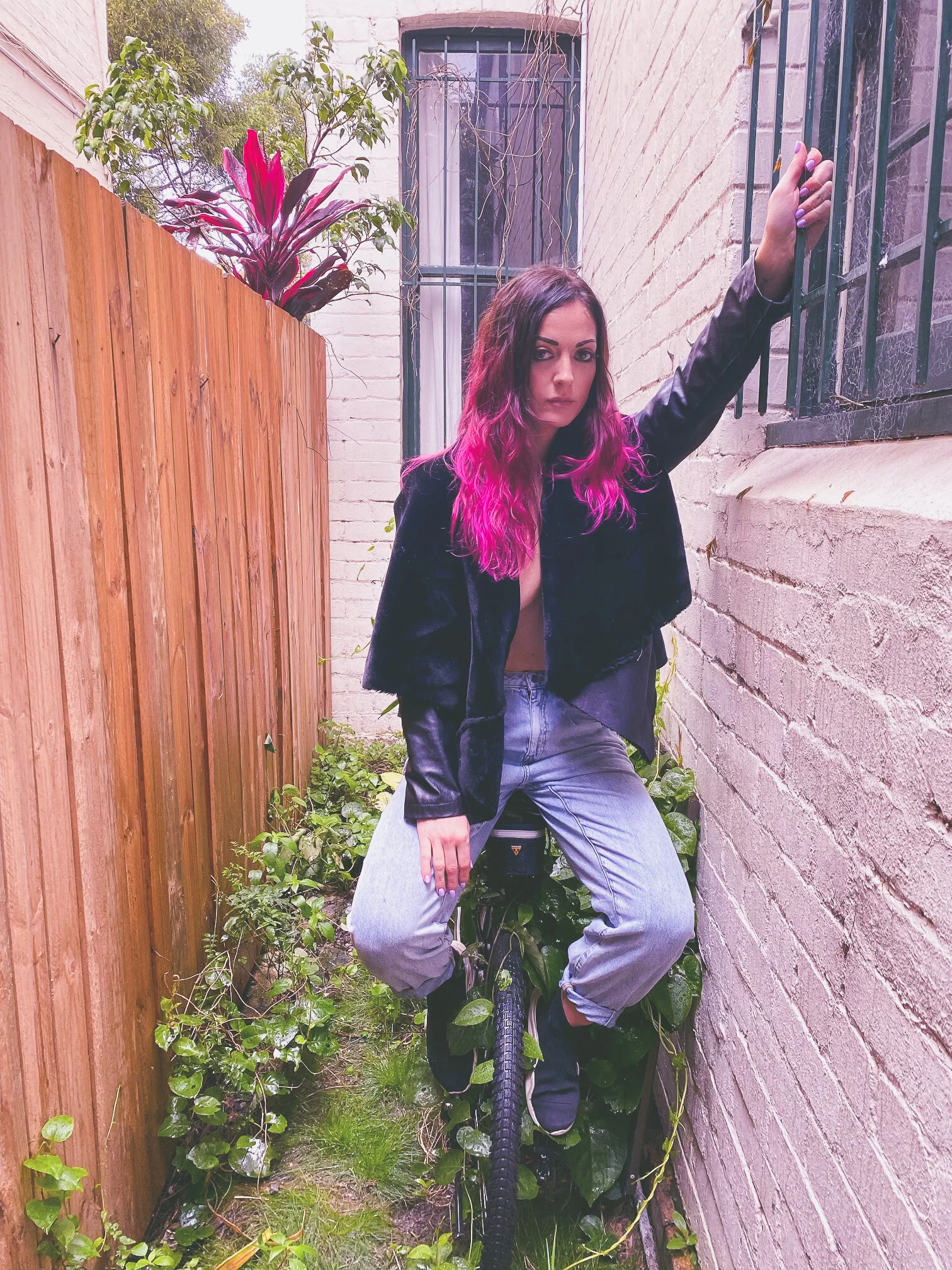 Photo credit: Adam ScarfPRAISE FOR SPARROWS   “It's got little ingredients from other acts, but the overall taste is very fresh. Can I have seconds?” Richard Kingsmill, Triple j   “a steamy one from sparrows who's turning up the dial on this dark pop jam.” Declan Byrne, Triple j    “Sparrows always fills these tracks with clever moments and little vocal twists to catch your ear - the mark of a detailed production head.” Dave Ruby Howe, Triple J Unearthed   “Fan of Lykke Lee? and more? You need to listen to this. This absolutely RULES.” Claire Mooney, Triple j   “Instant bop. Instant love. 5 stars.” Bridget Hustwaite, Triple j  “I am such a big fan of you!!!! I've had Over &amp; Out on repeat from the very first time I heard it (No like, seriously, ON REPEAT) I'm so excited I have new music from you to rinse” Ebony Boadu, Triple j    “The upbeat, bouncy little number takes cues from the likes of Swedish pop goddess Robyn, with a quirky Grimes edge to it that sets it apart in our bustling pop scene.”  Pilerats  “Throbbing base, impeccable vocal treatment, and a well paced progression make ‘Over &amp; Out’ a huge jam that’s easy to get around…”  Acid Stag  “Sparrows is back today with another bonafide jam that sees her venture further down the pop path than ever before.” Purple Sneakers   “Sparrows should be on every self-respecting pop fan’s playlist in 2020.” Women in Pop   “This one just stands quietly next to you but firmly insists you keep listening – understated, but hard to ignore” The Underground Stage