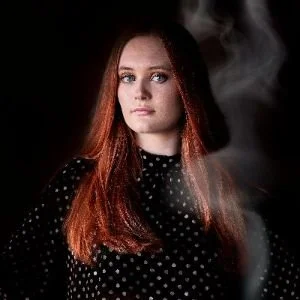 Neav unveils striking new video for 'Talking To The Devil'