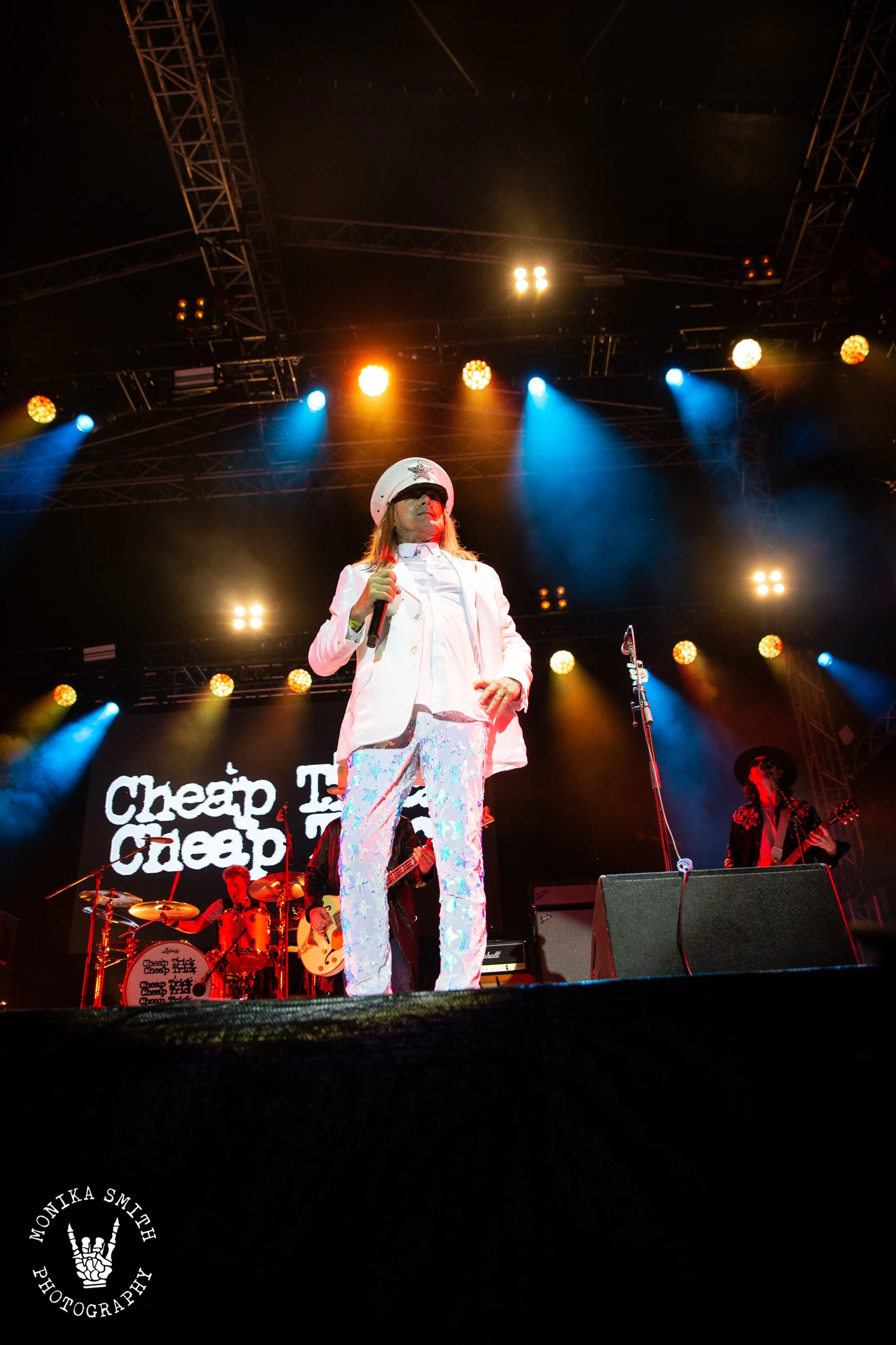 CHEAP TRICK SOCIAL MEDIA USE ONLY NOT FOR PROMOTION-71.jpg