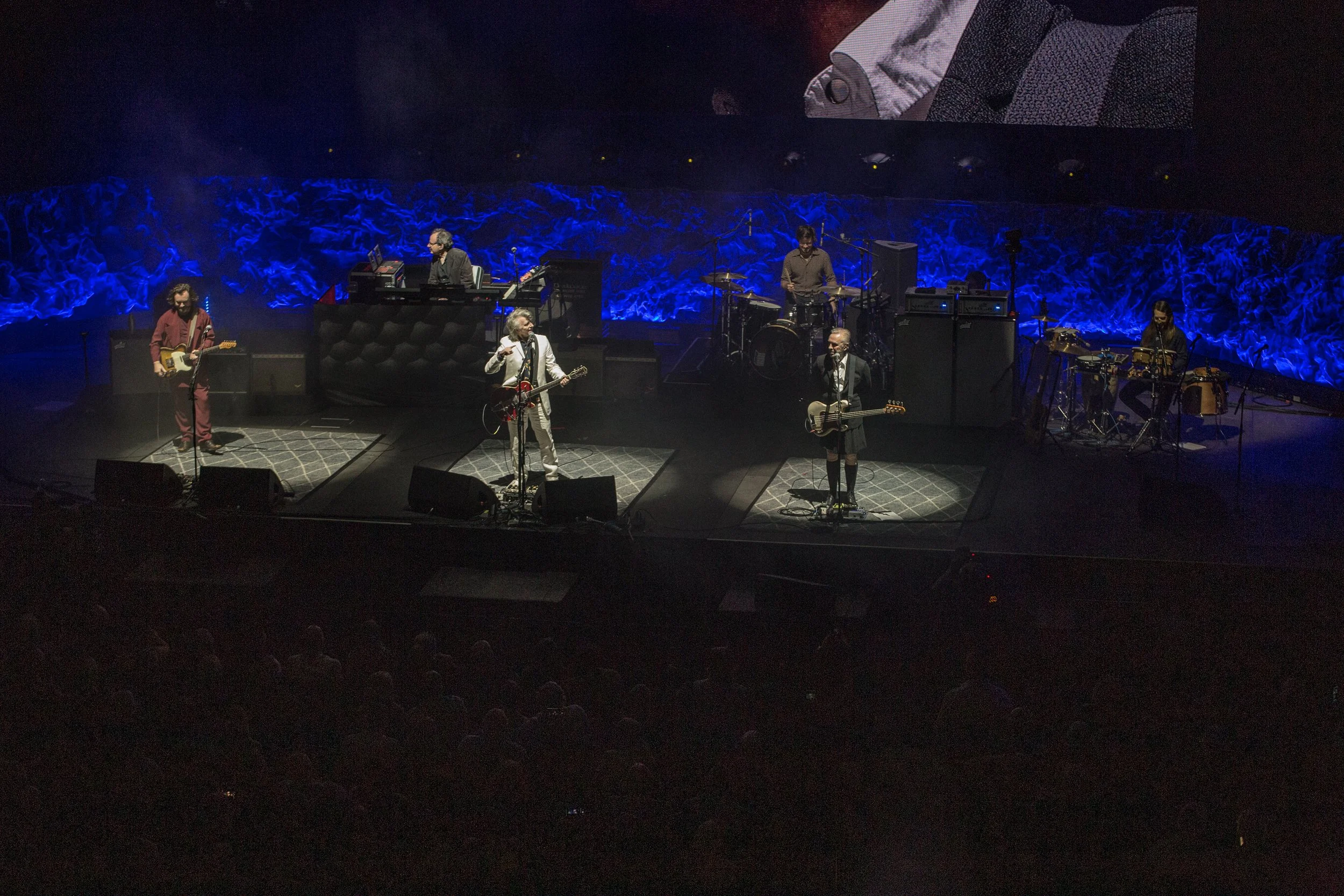 CROWDED HOUSE (11 of 37).jpg