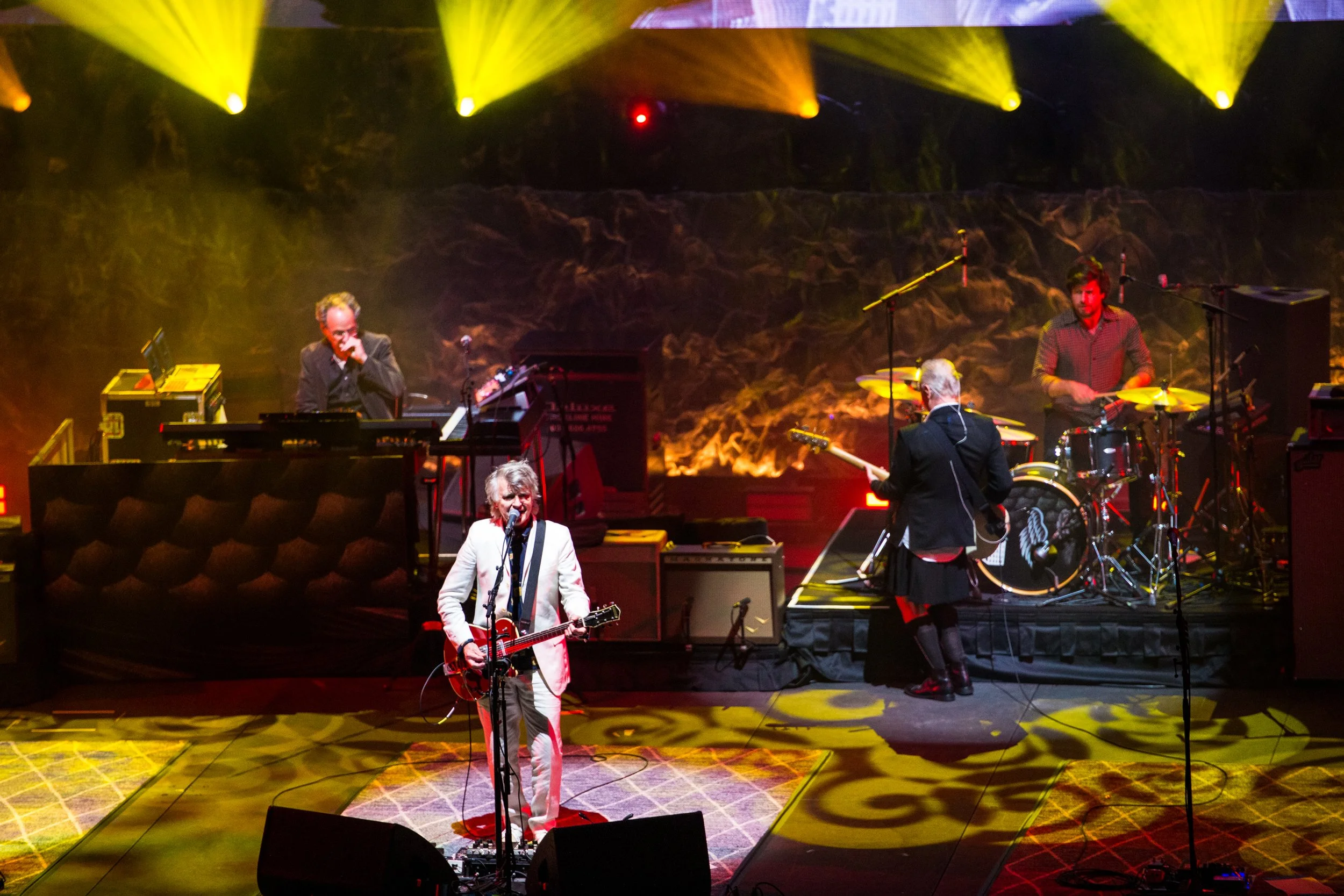 CROWDED HOUSE (19 of 37).jpg