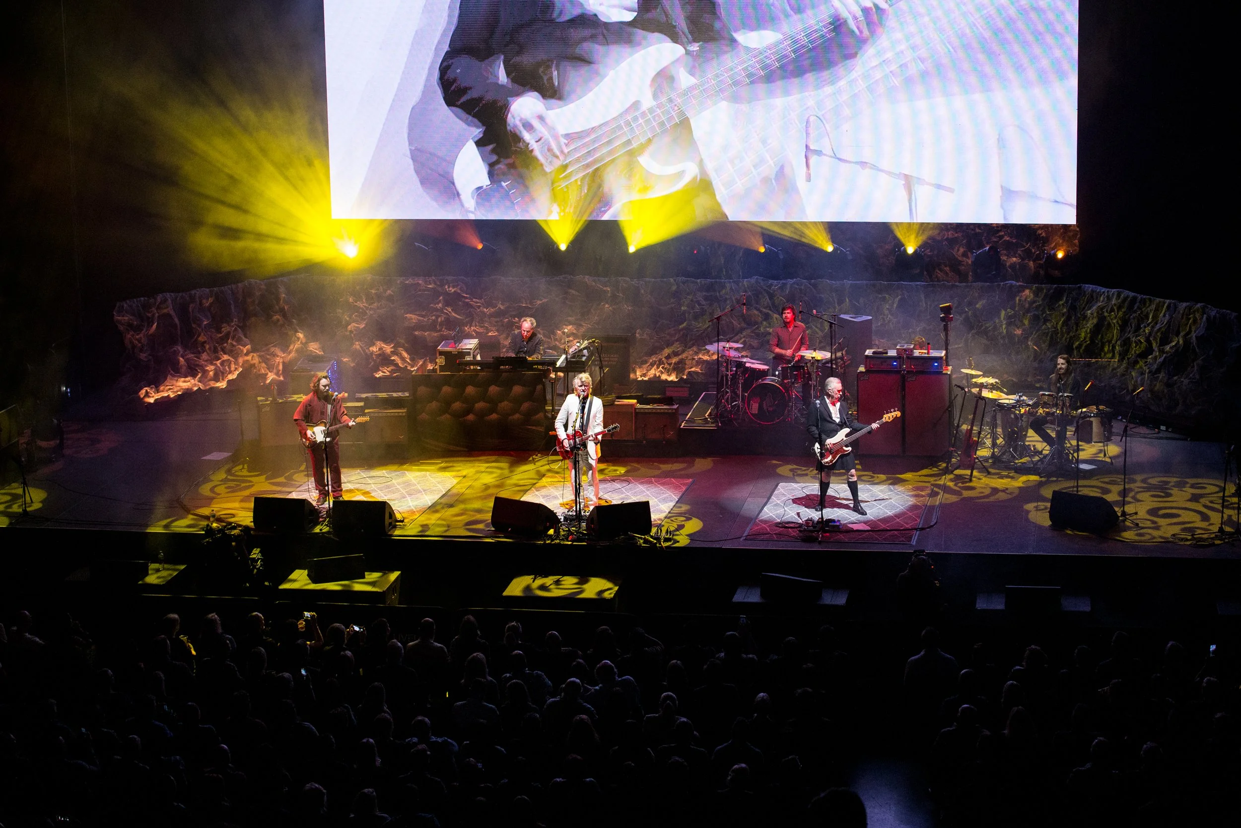 CROWDED HOUSE (15 of 37).jpg