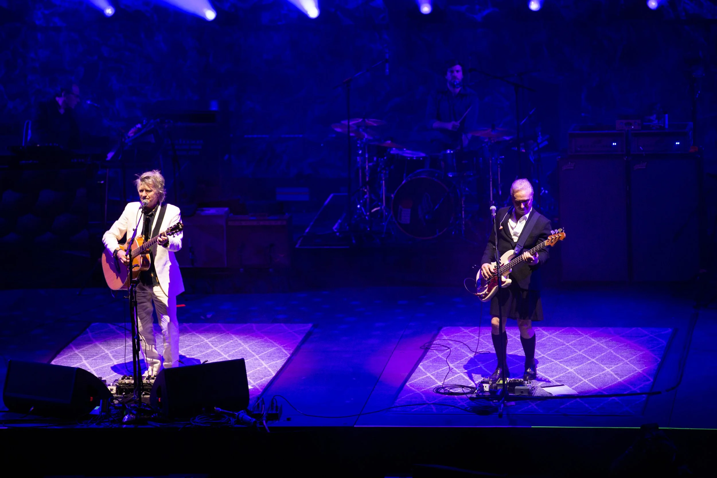 CROWDED HOUSE (3 of 37).jpg