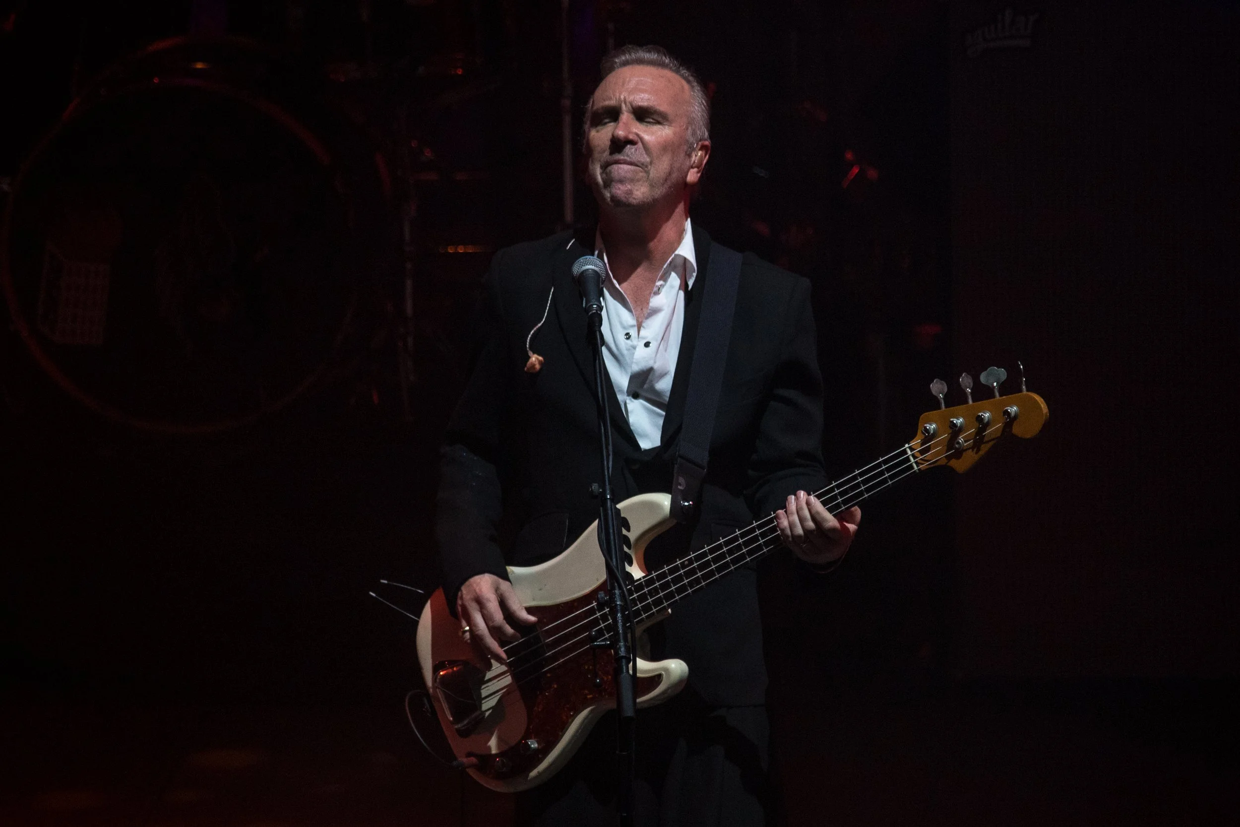 CROWDED HOUSE (5 of 23).jpg