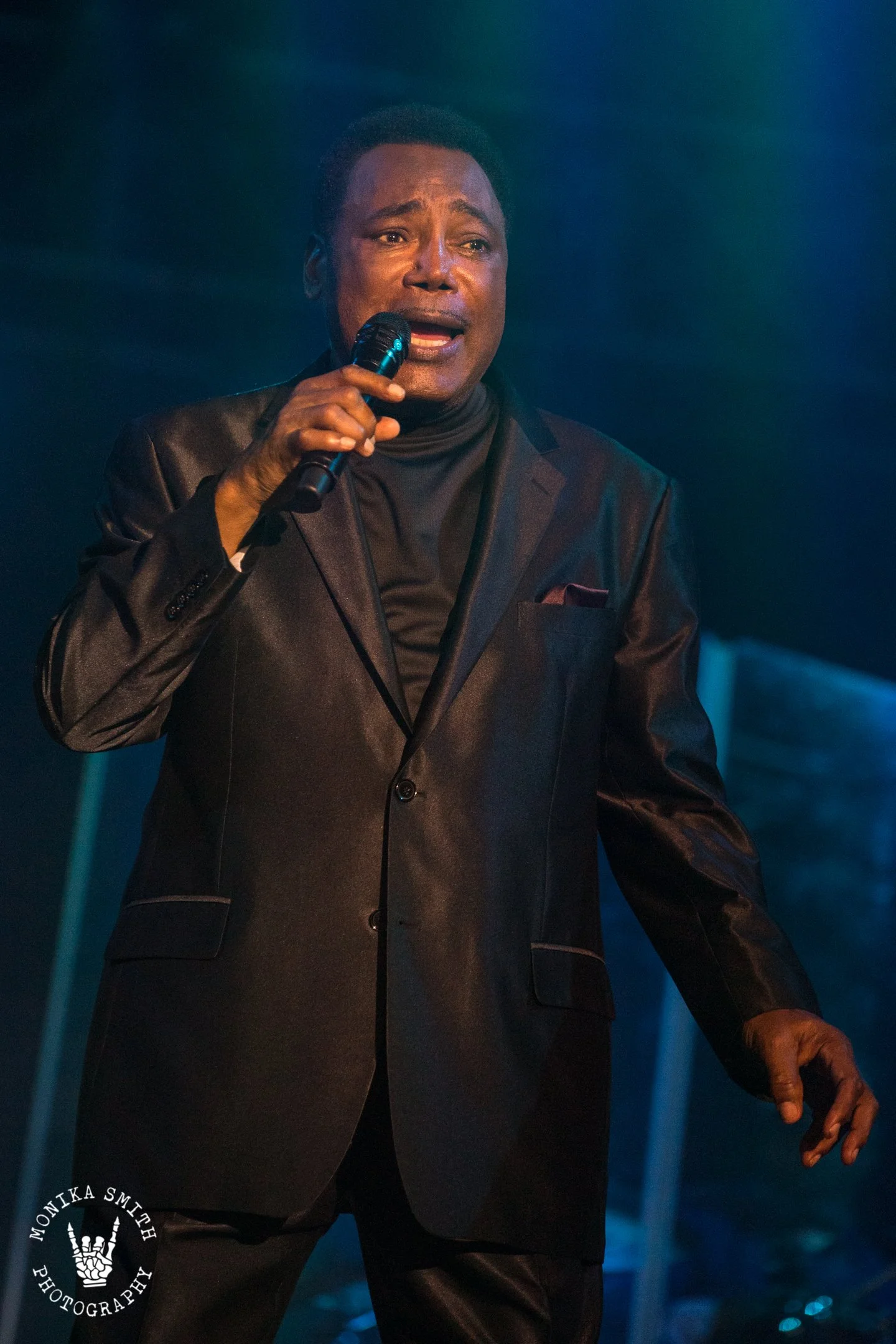 ALL GEORGE BENSON SOCIAL MEDIA USE ONLY NOT FOR PROMOTION-0403.jpg