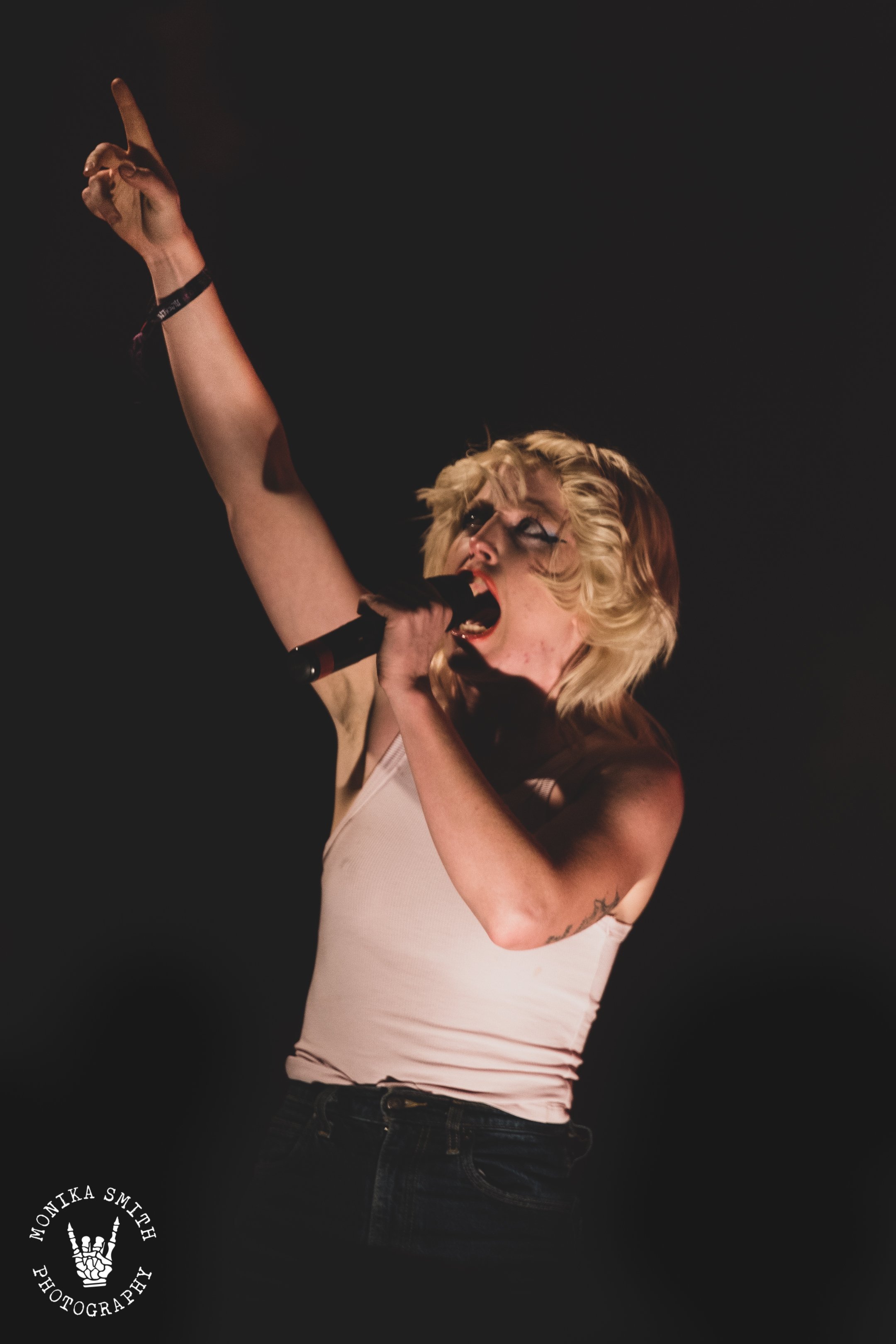 amyl and the sniffers (55 of 70).jpg