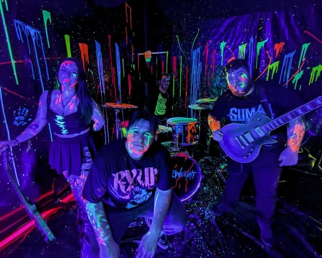 Paperweight - Heavy Glow - Song Review