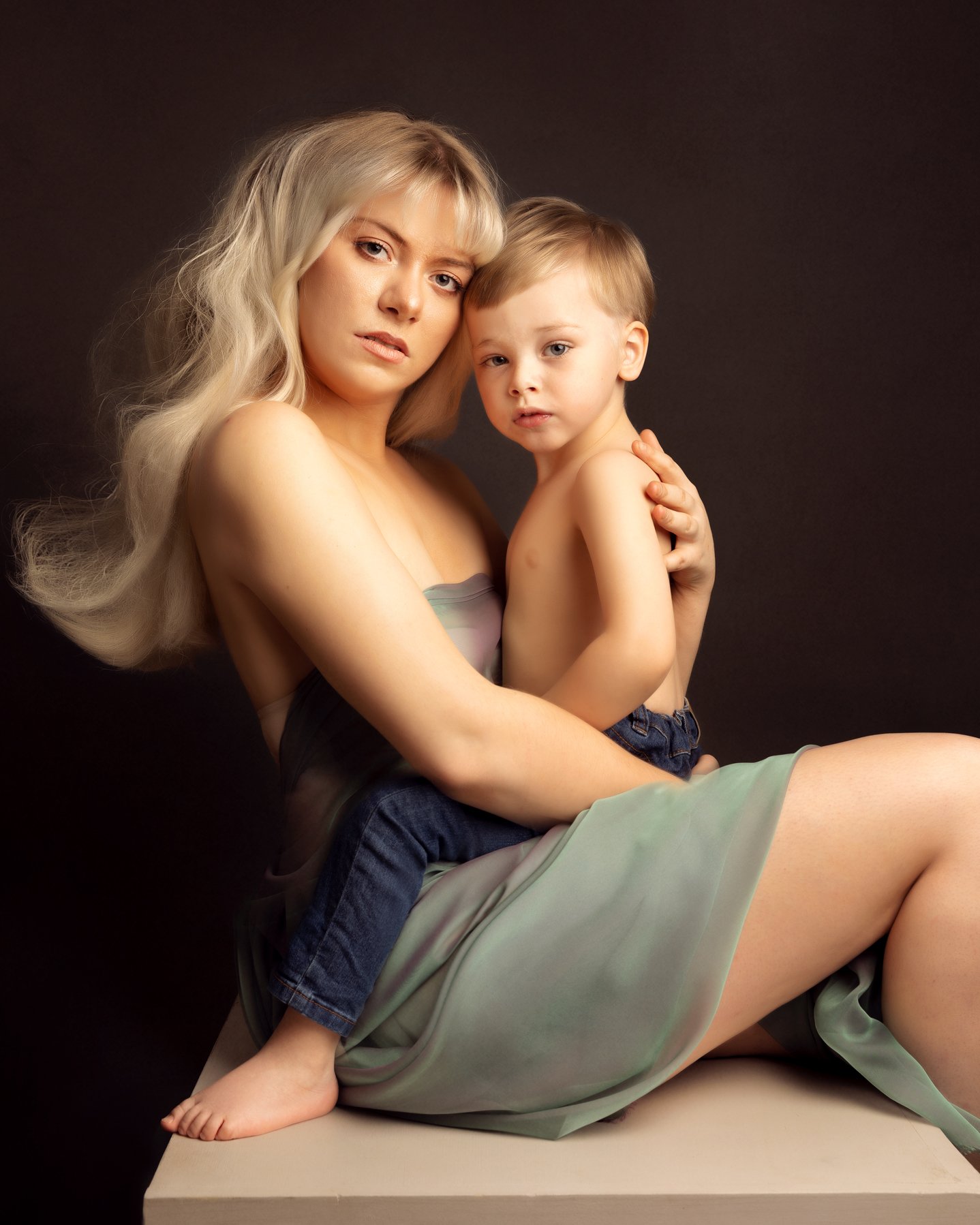 Lora Wild Photographe Strasbourg séance famille enfant couple portrait 