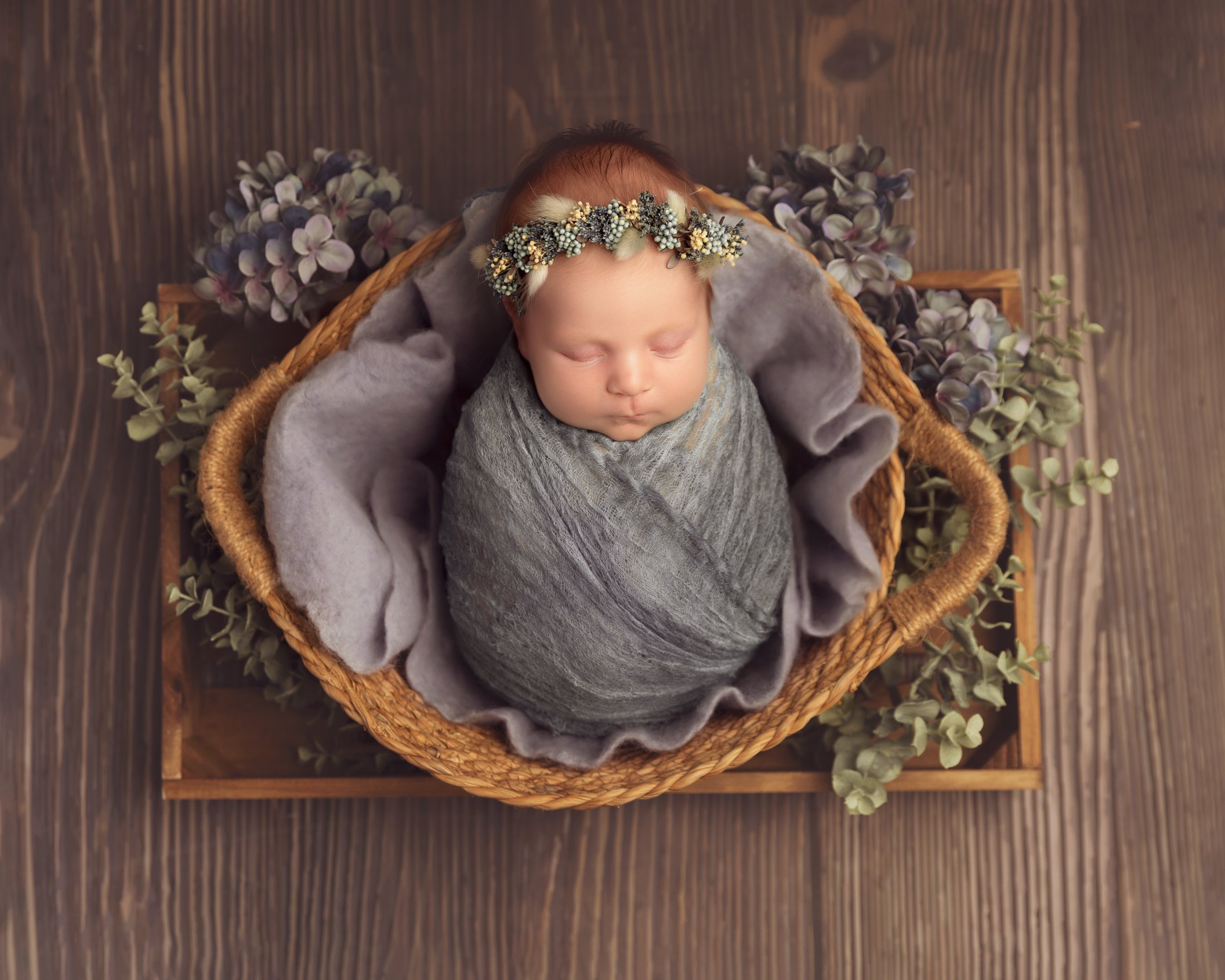 Lora Wild Photographe Strasbourg Alsace bébé naissance newborn baby