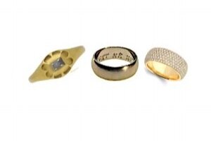 From left: C16 ring Berganza, nickel ring Emperor Puyi, Diamond pave ring VIP Vault Sale
