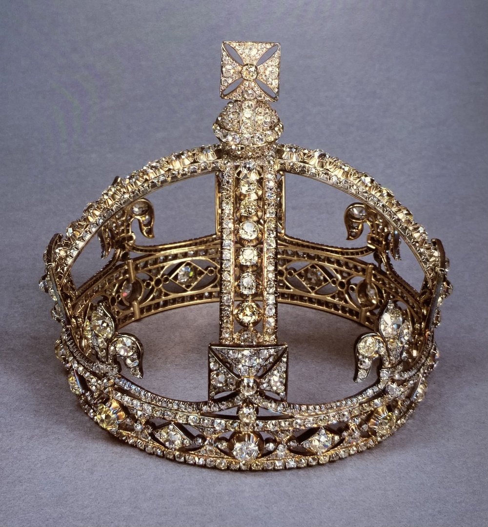 Queen Victoria's small crown