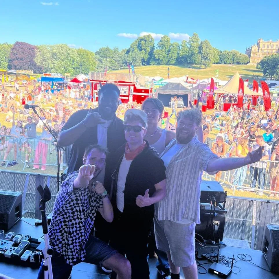 We are rolling into Cambridge Foodies this Saturday with feel-good bangers and pop-rock swagger you won’t shake off anytime soon. We’re opening for Blue and bringing our signature sound straight to your weekend playlist. It’s catchy