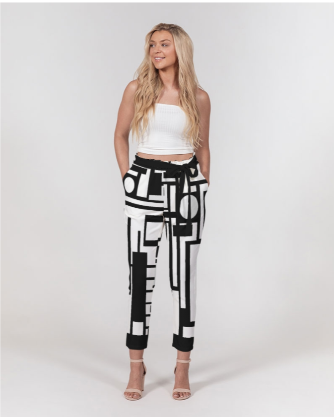The Black & White Collection Apline Women's Belted Tapered Pants
